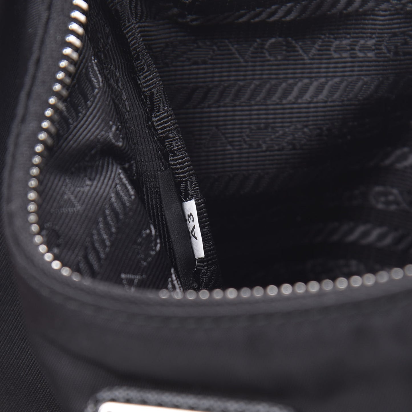 Nylon Re-Edition 2005 Shoulder Bag Black