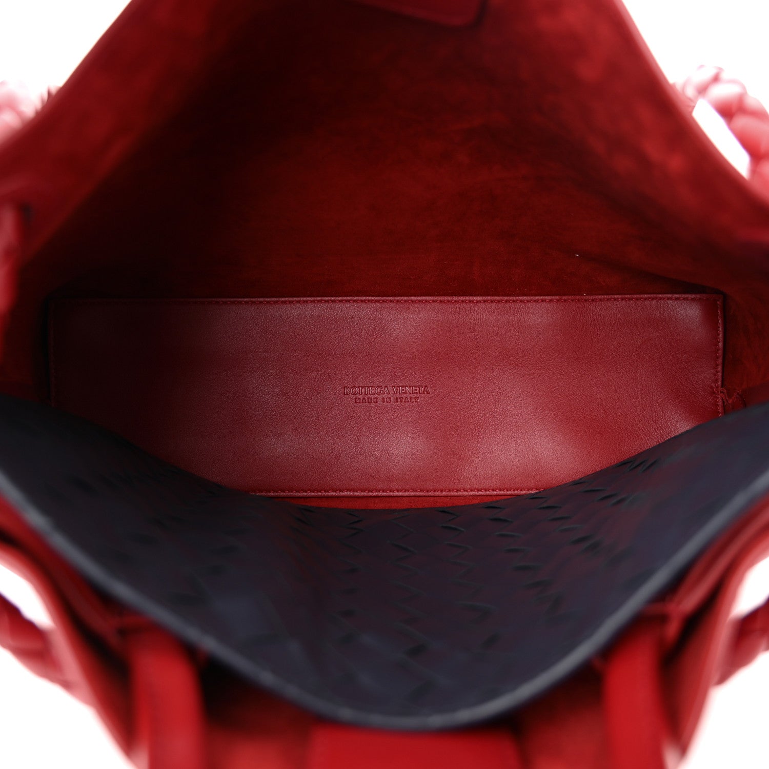 Bottega Veneta Silky Calfskin Medium Andiamo Shoulder Bag Rosewood Space 5 of 9