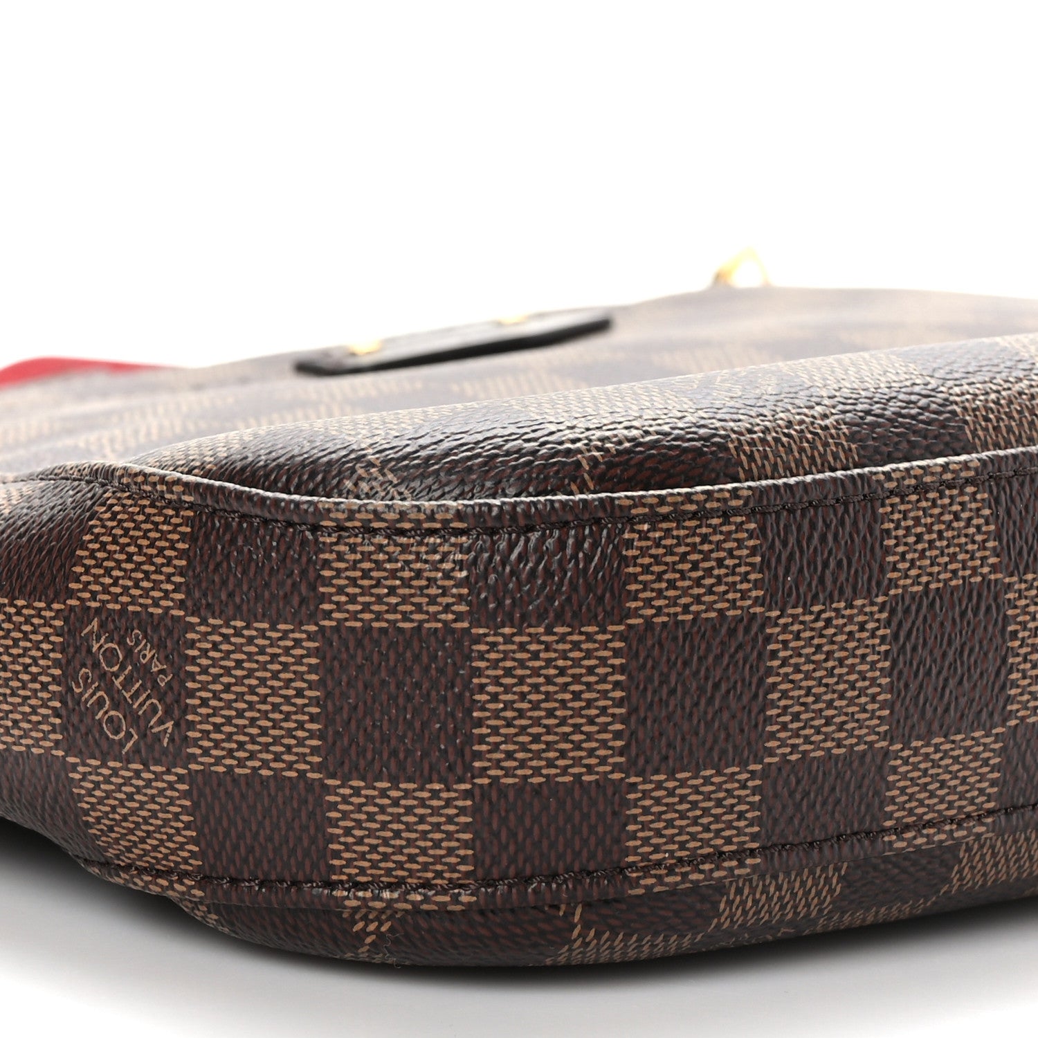 Louis Vuitton Damier Ebene South Bank Besace 8 of 8