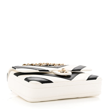 Chanel Lambskin Chevron Stitched Flap White Black 4 of 11