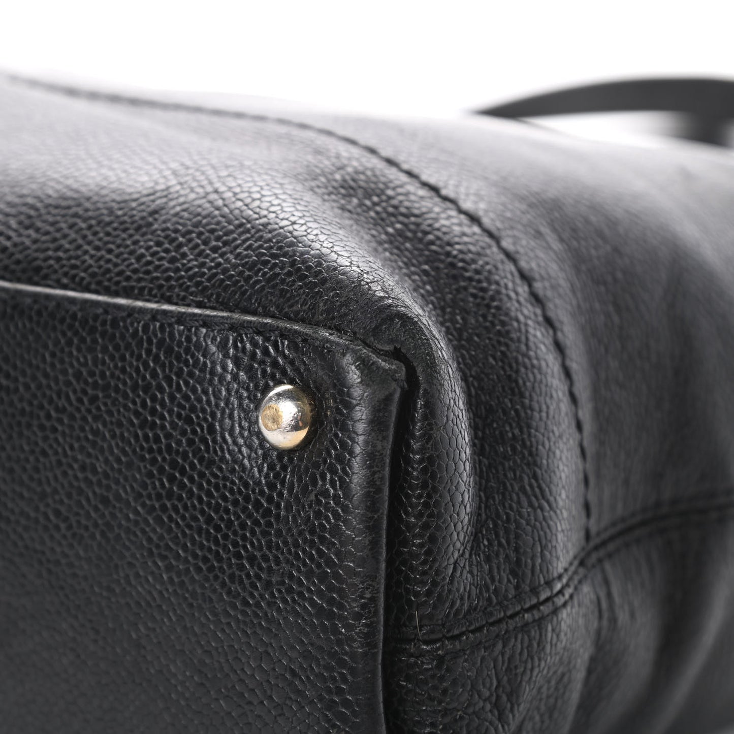 Caviar CC Tote Black