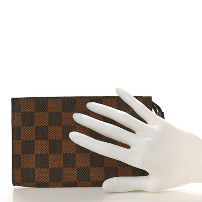 Louis Vuitton Damier Ebene Marais Bucket Pouch 2 of 8