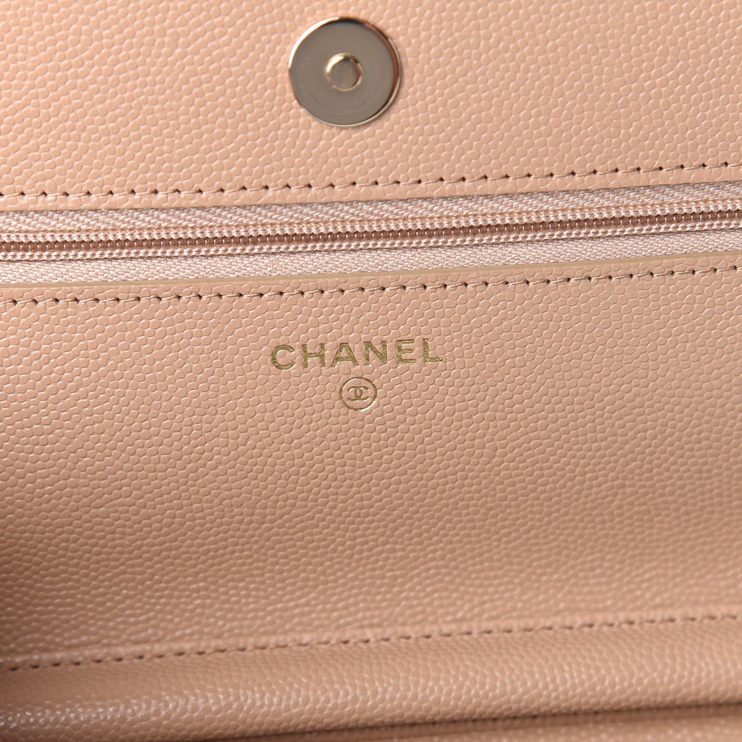 Caviar Quilted Wallet On Chain WOC Beige