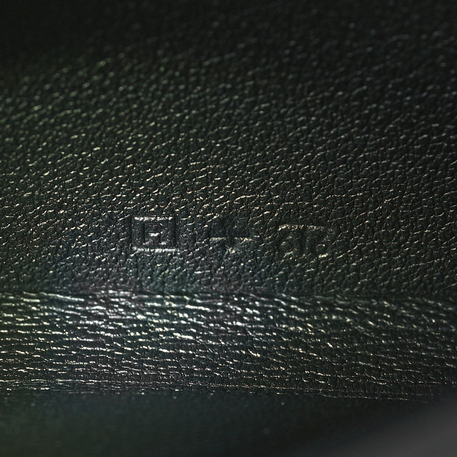 Hermes Swift Smart Case Black 7 of 8