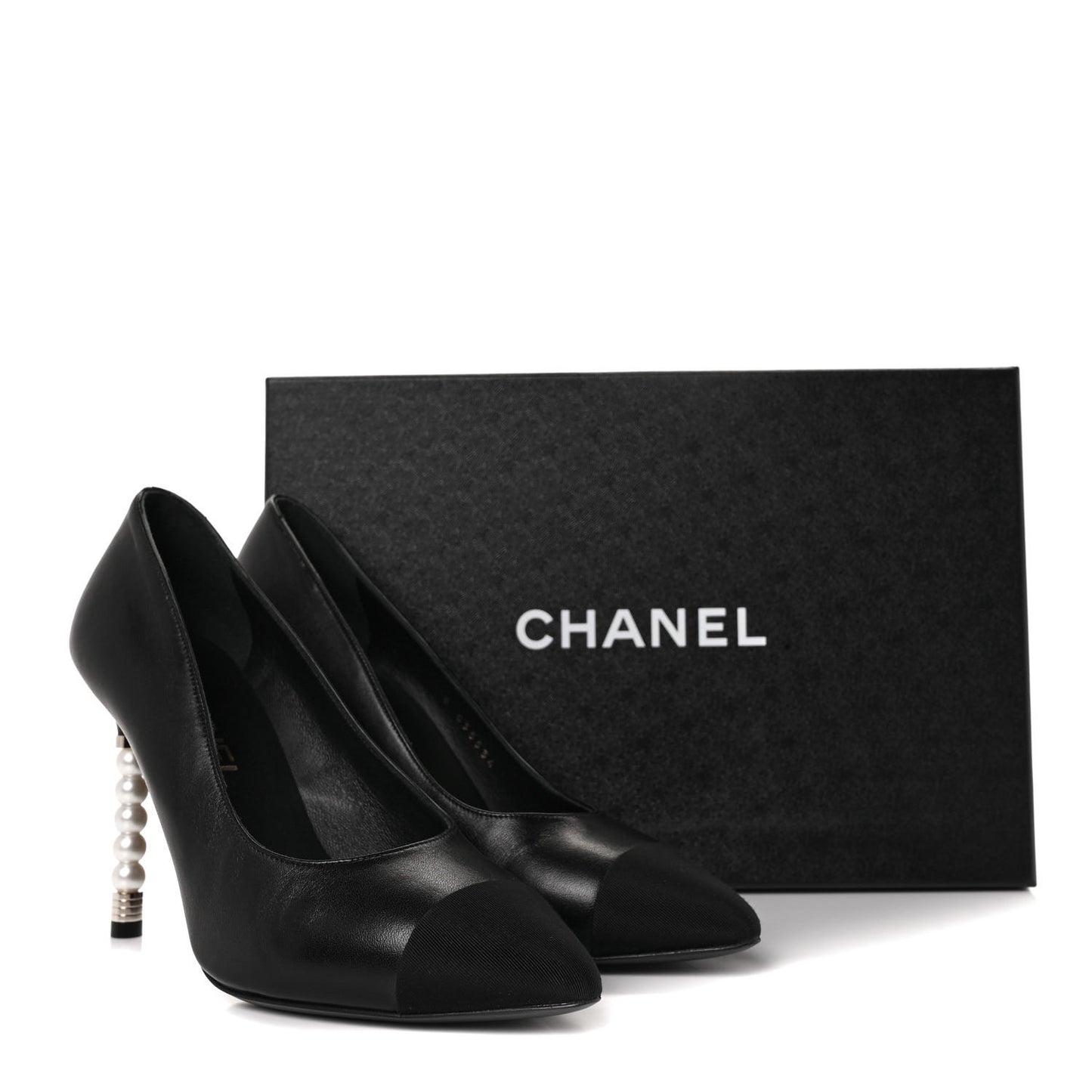 Lambskin Grosgrain Cap Toe Pearl Pumps 38.5 Black