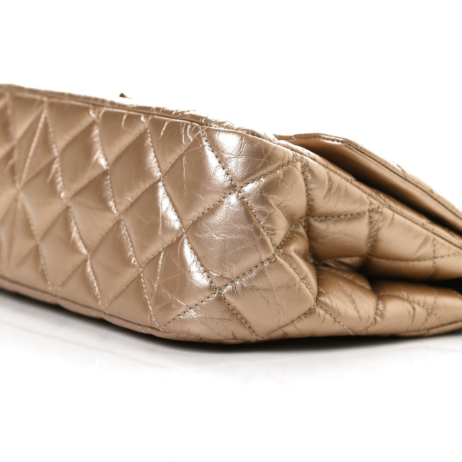 Chanel Metallized Aged Calfskin Quilted 2.55 Reissue 226 Hanger Flap Gold 9 of 13