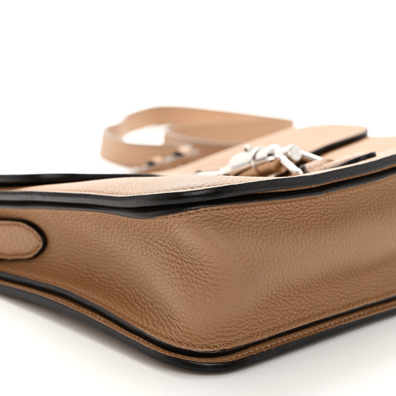 Gucci Grand Prix Calfskin Small Jackie Shoulder Bag Classic Camel 9 of 11