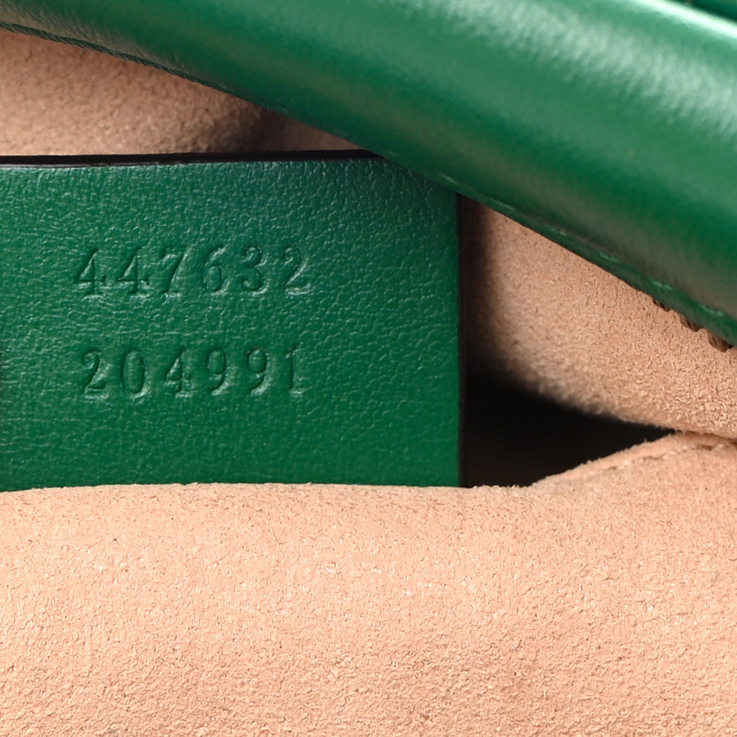 Calfskin Matelasse Small GG Marmont Chain Shoulder Bag Emerald Green