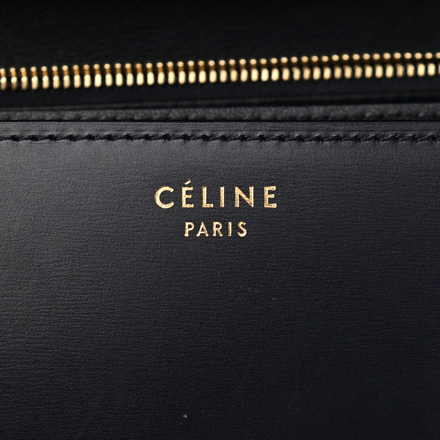 Box Calfskin Medium Classic Box Flap Bag Navy