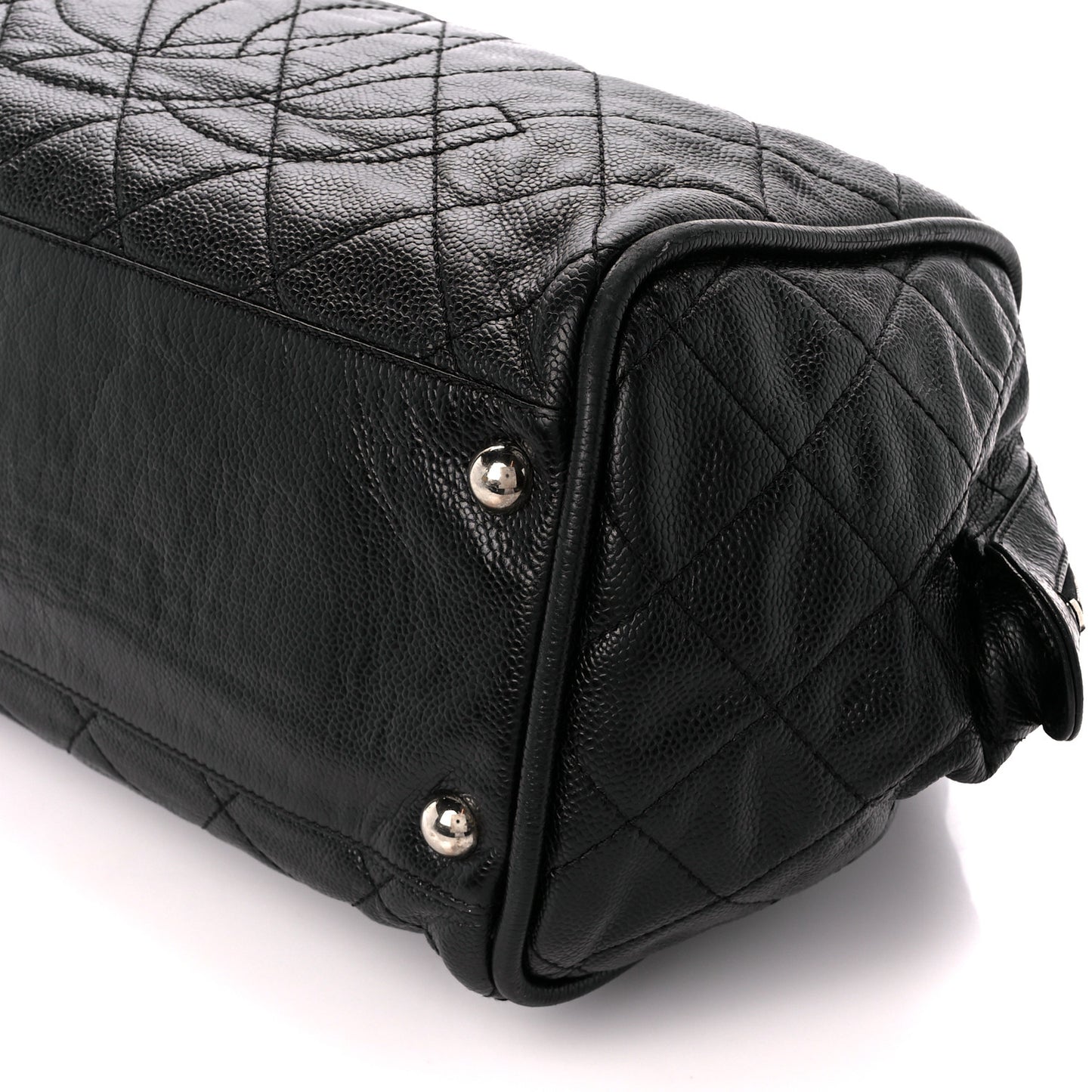 Caviar Quilted CC Timeless Bowler Black