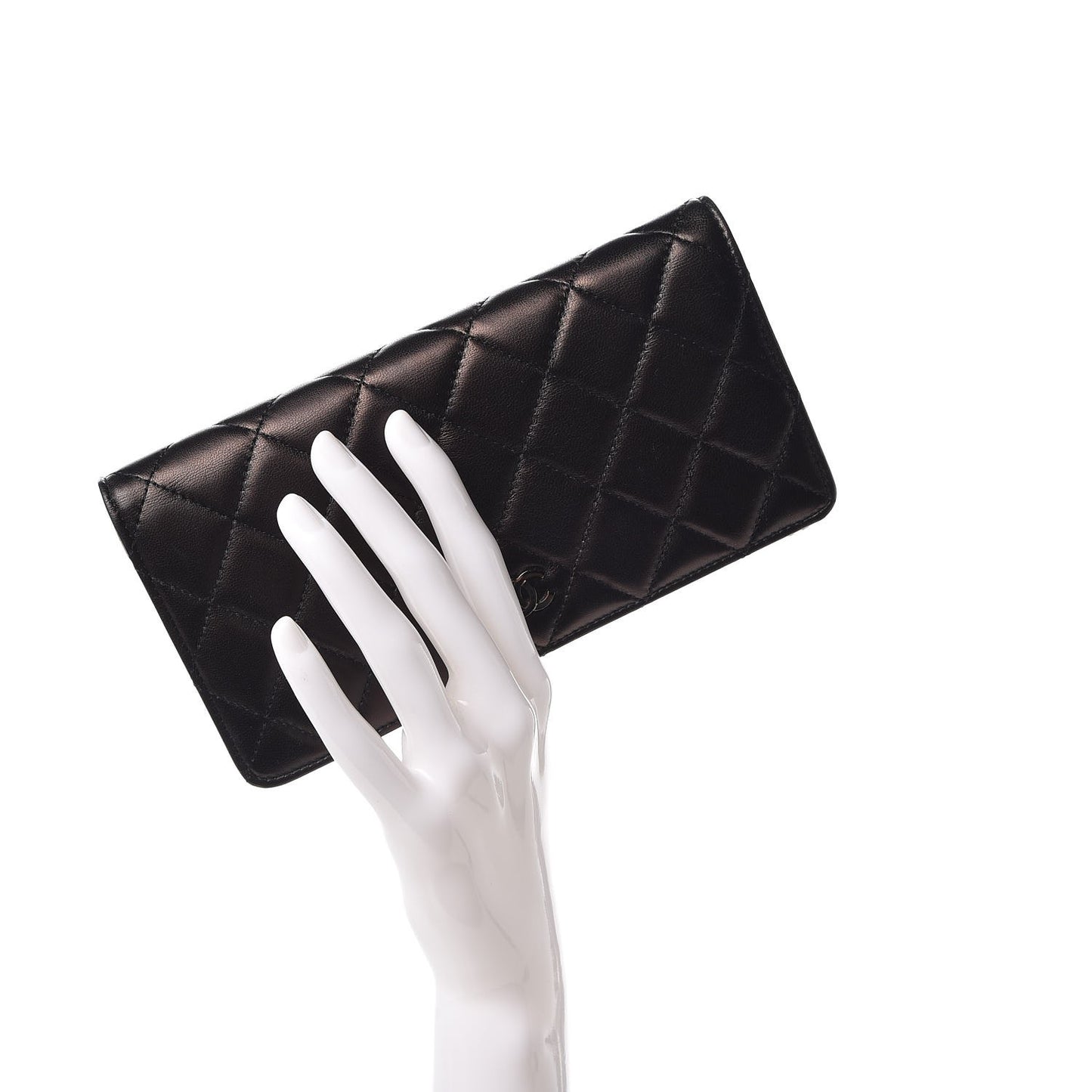 Lambskin Quilted Yen Wallet Black