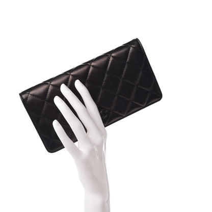 Chanel Lambskin Quilted Yen Wallet Black 2 of 11