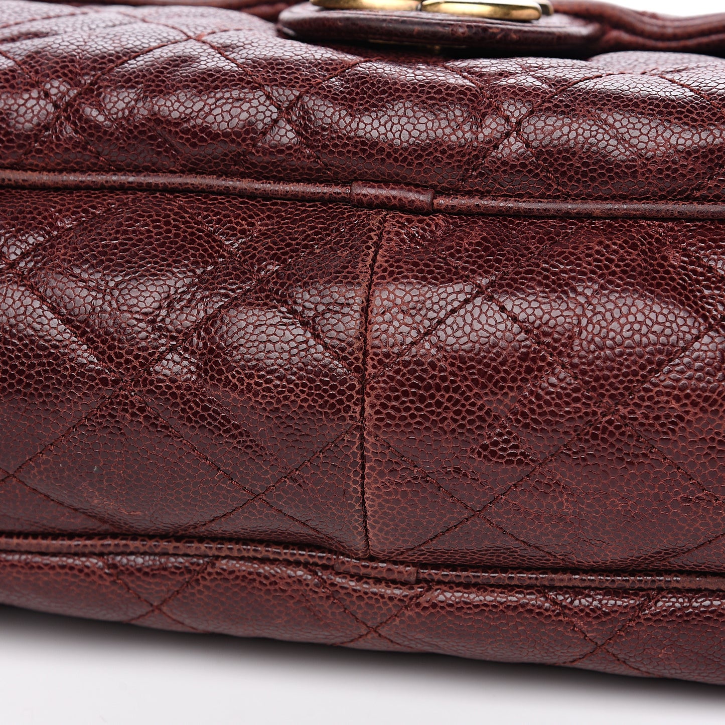 Crumpled Grained Calfskin Quilted Maxi Shiva Flap Bordeaux