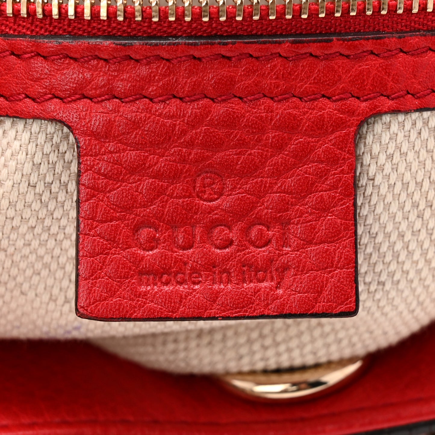 Pebbled Calfskin Medium Soho Chain Shoulder Bag Tabasco Red