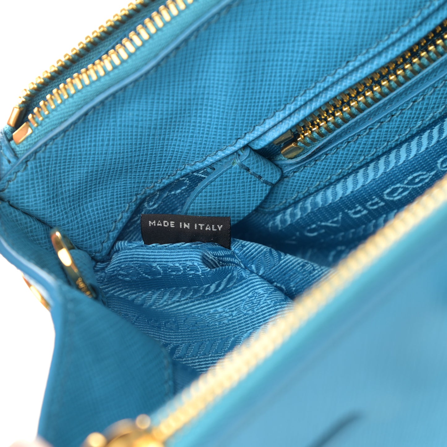 Saffiano Medium Galleria Double Zip Tote Turchese