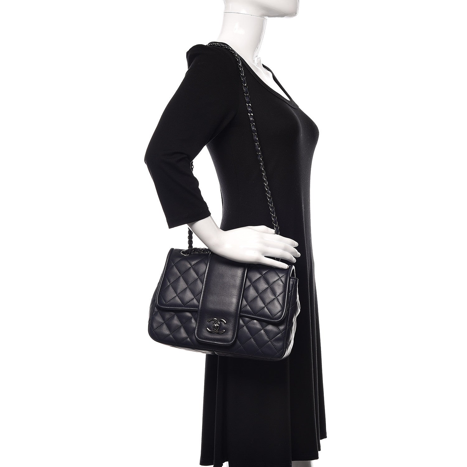 Chanel Lambskin Quilted Elementary Chic Flap Navy 2 of 11