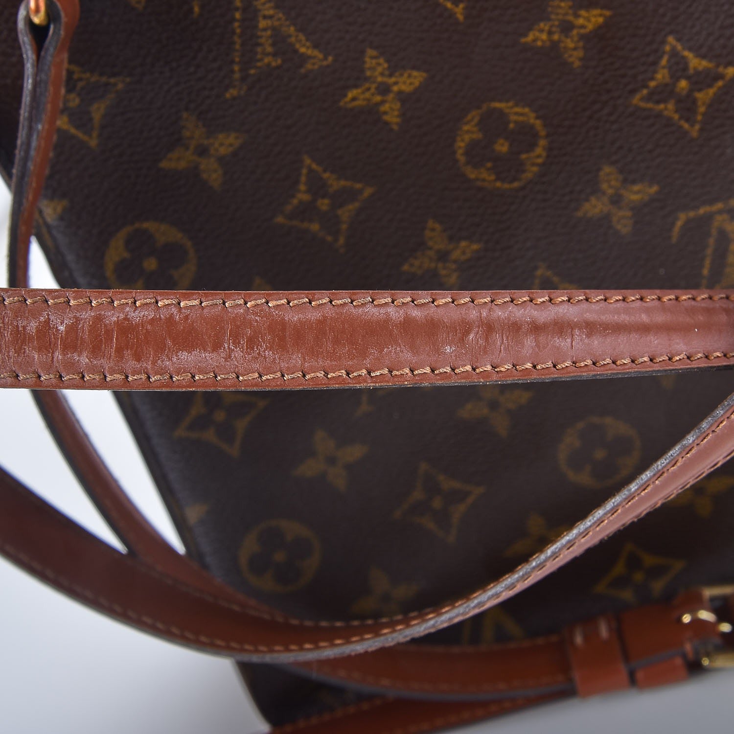 Louis Vuitton Monogram Monceau 28 7 of 23
