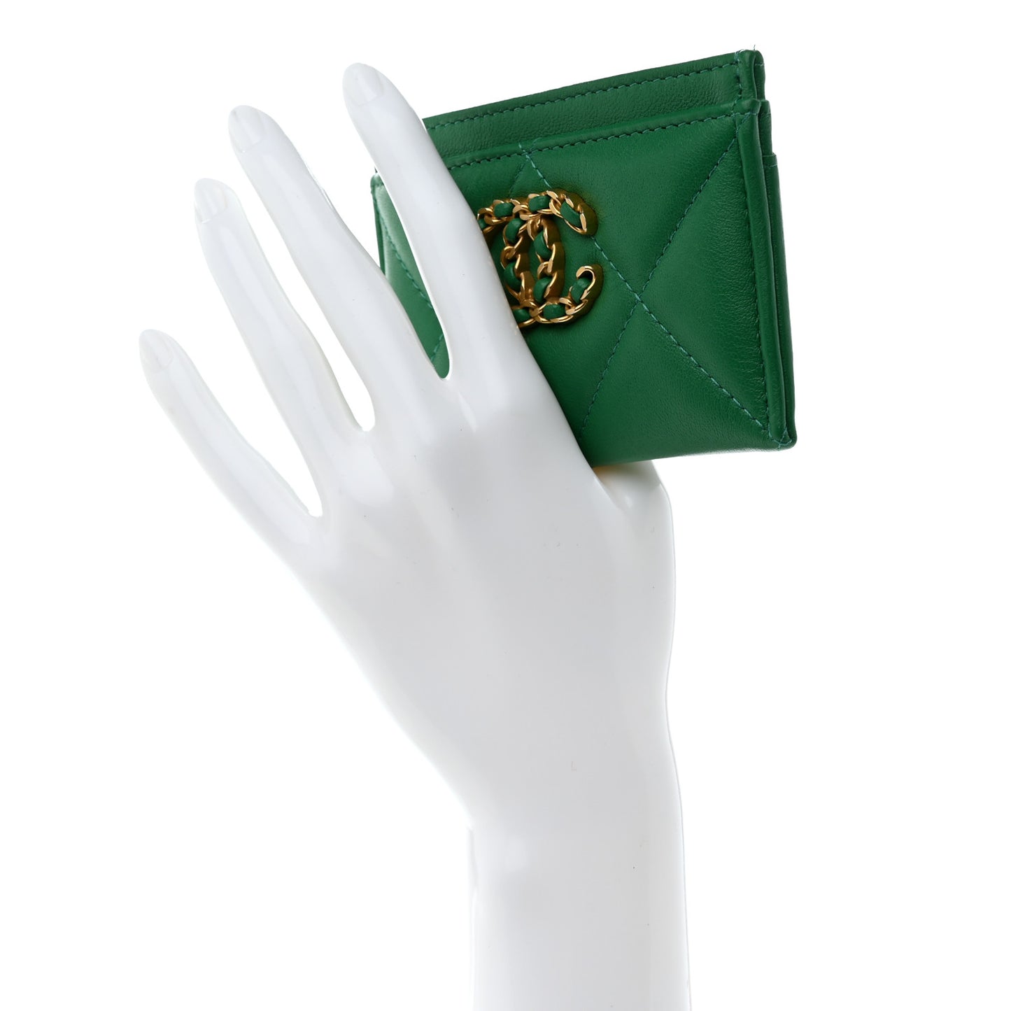 Lambskin Quilted Chanel 19 Card Holder Green