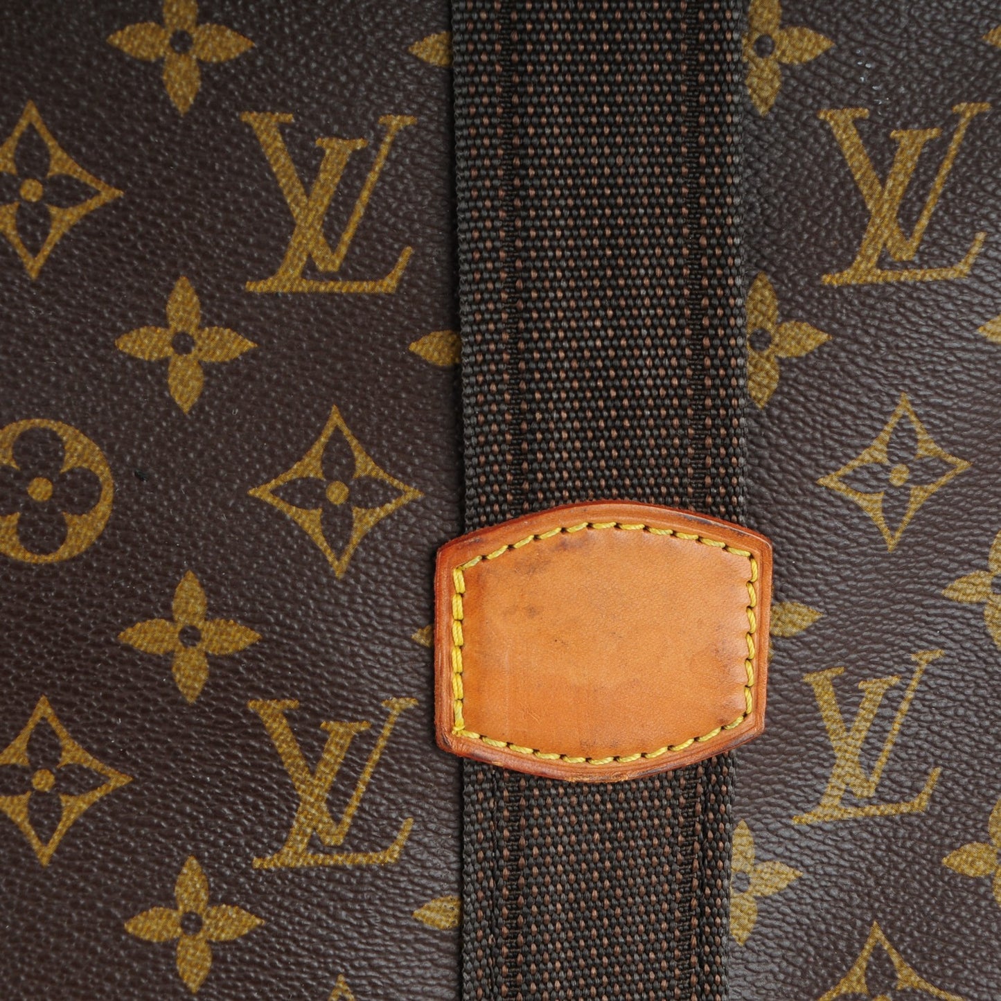 Monogram Satellite 70