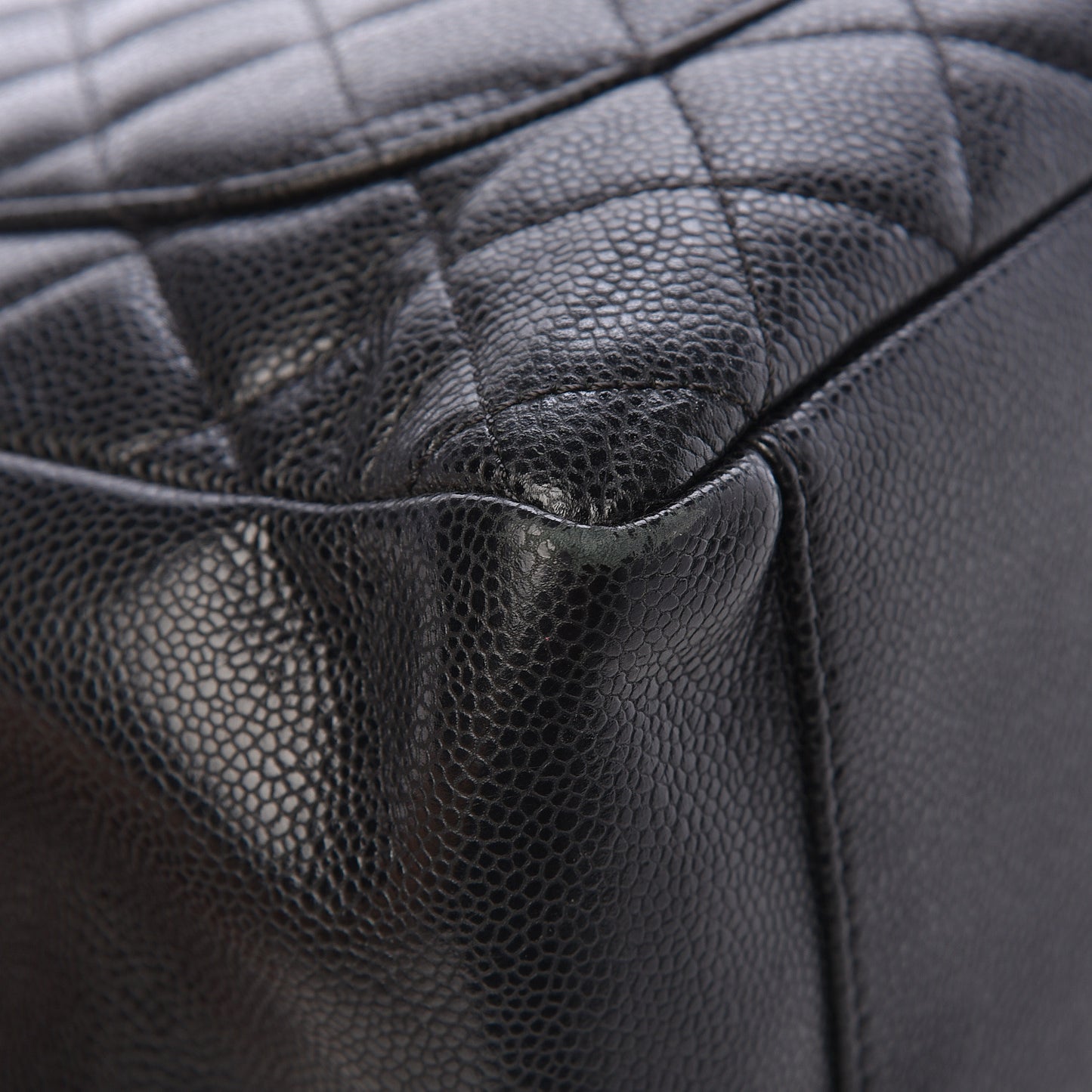 Caviar Quilted Grand Shopping Tote GST Black