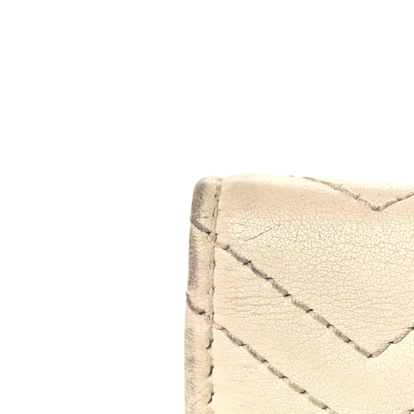 Calfskin Matelasse GG Marmont Card Case White