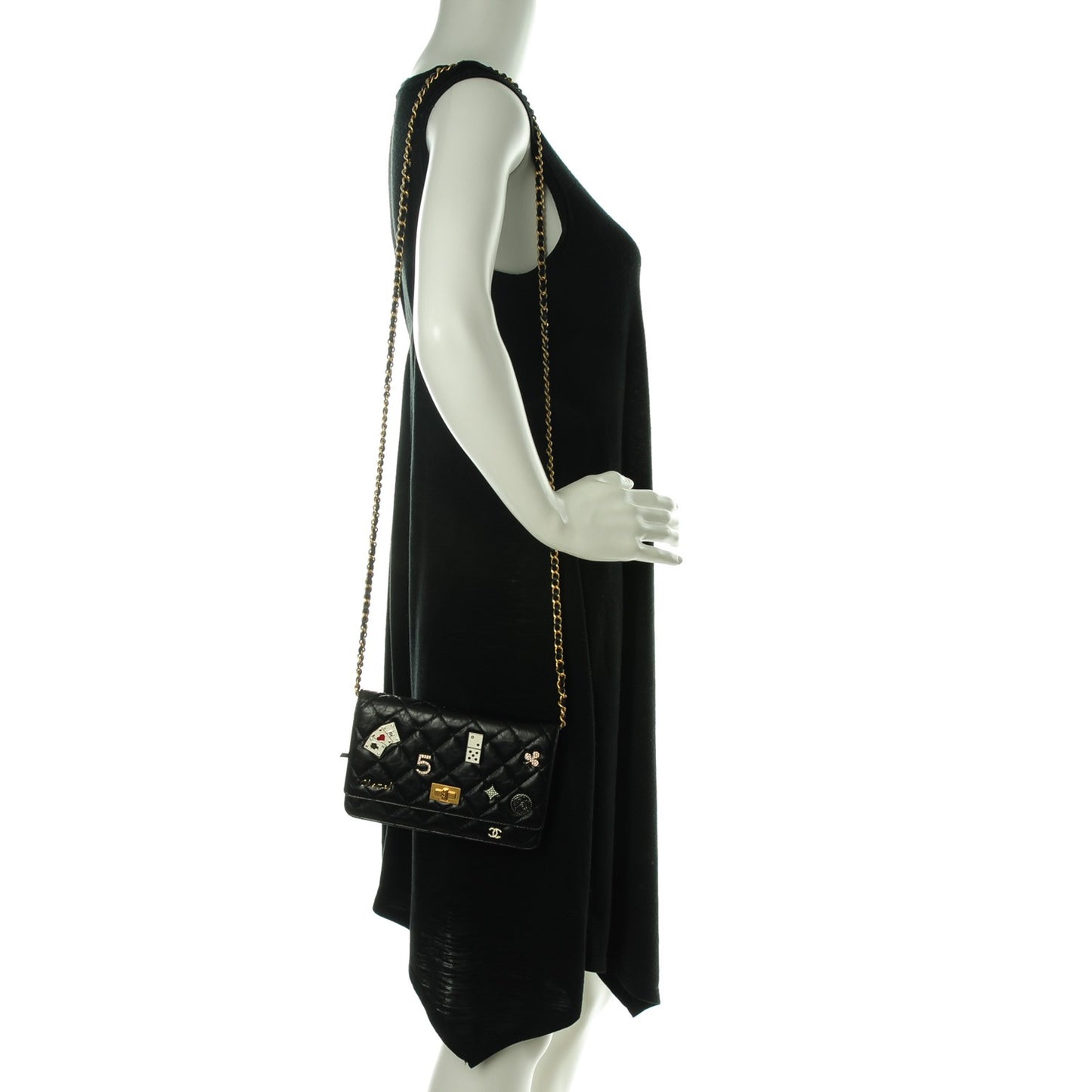 Aged Calfskin Casino 2.55 Reissue Wallet on Chain WOC Black
