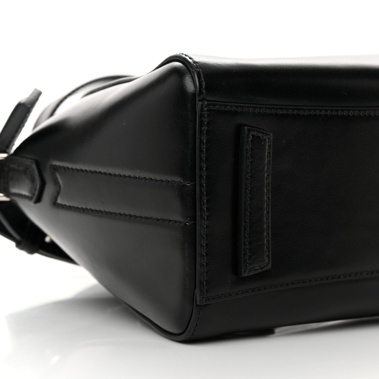 Shiny Lord Calfskin Mini Antigona Black