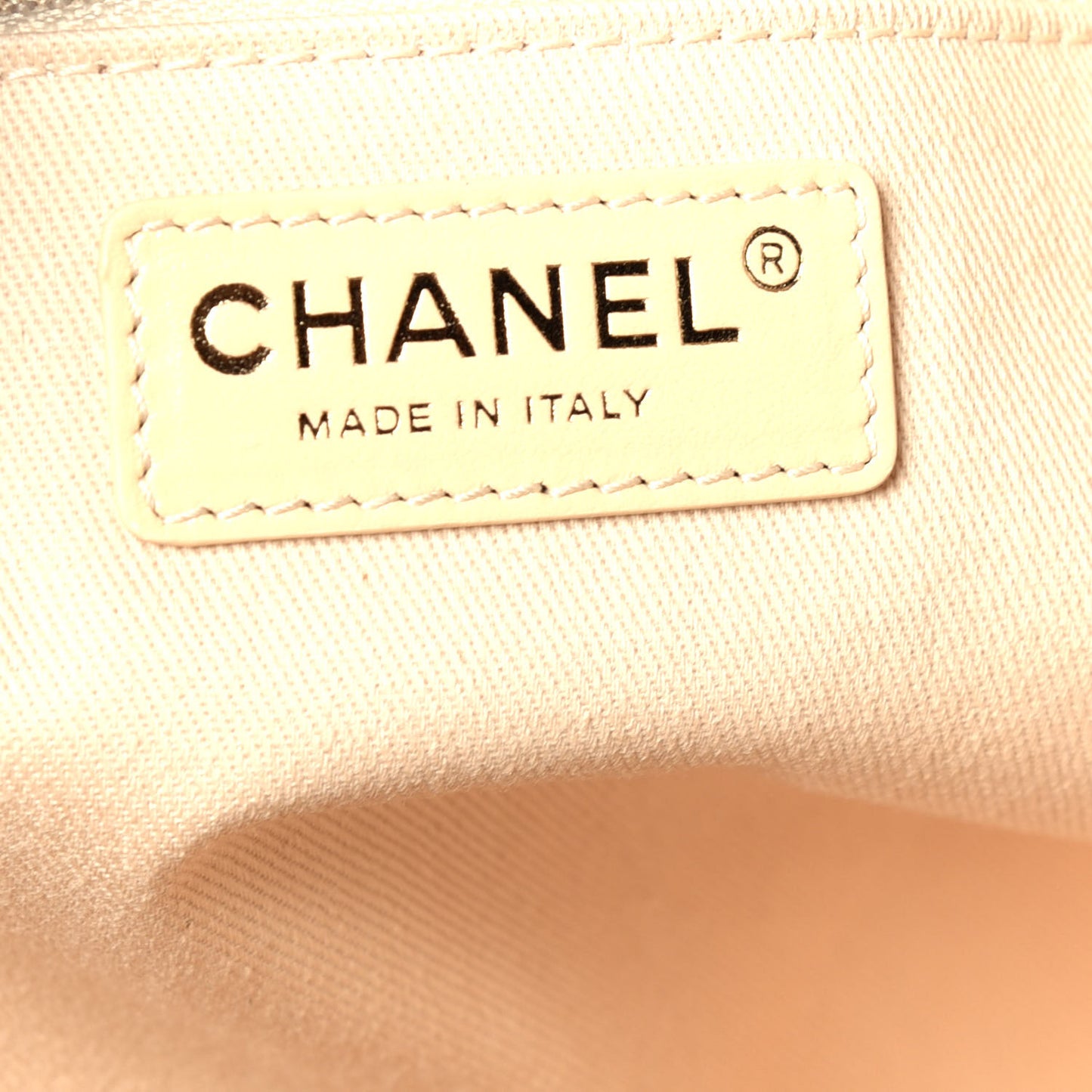 Lurex Boucle Small Deauville Tote Ivory