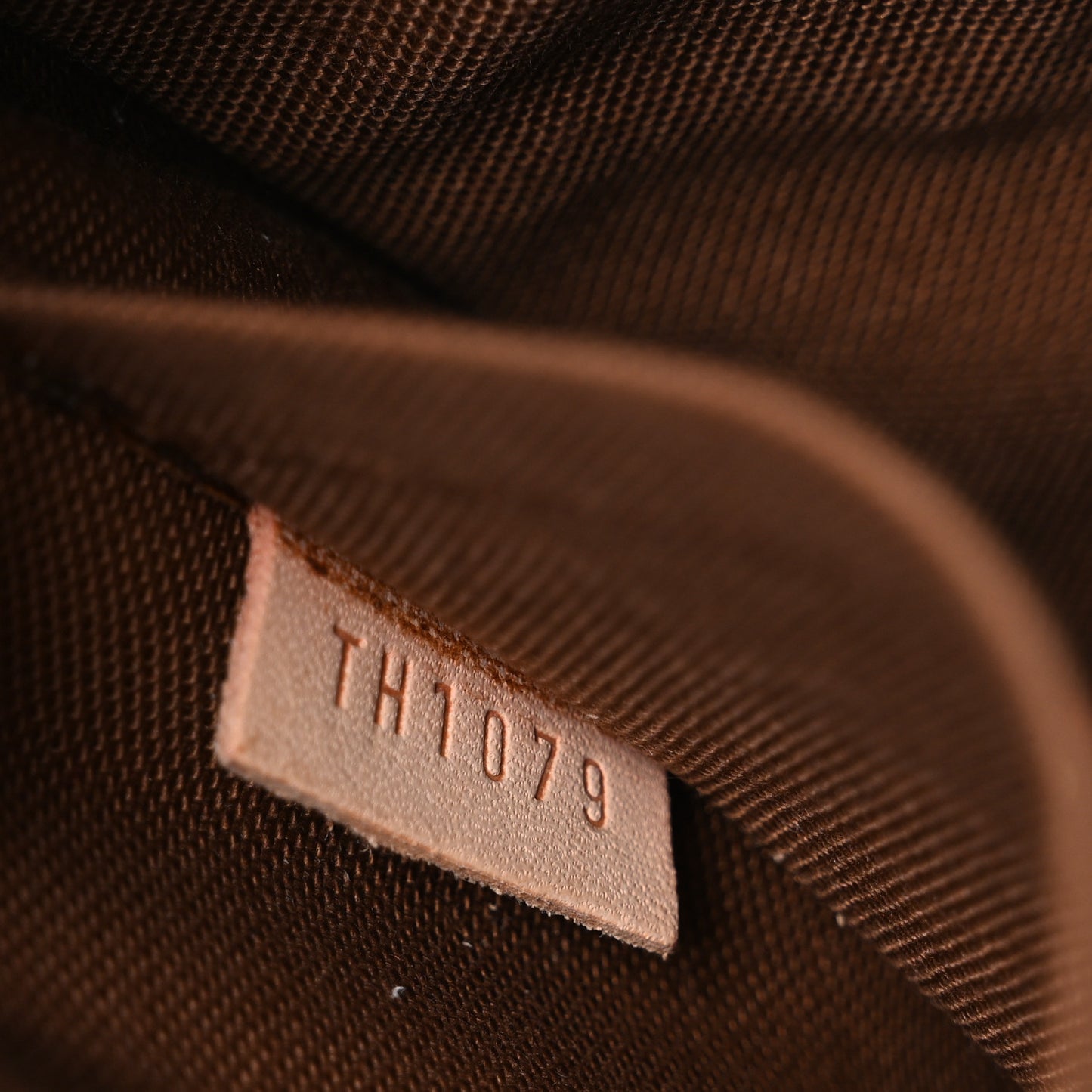 Monogram Sologne