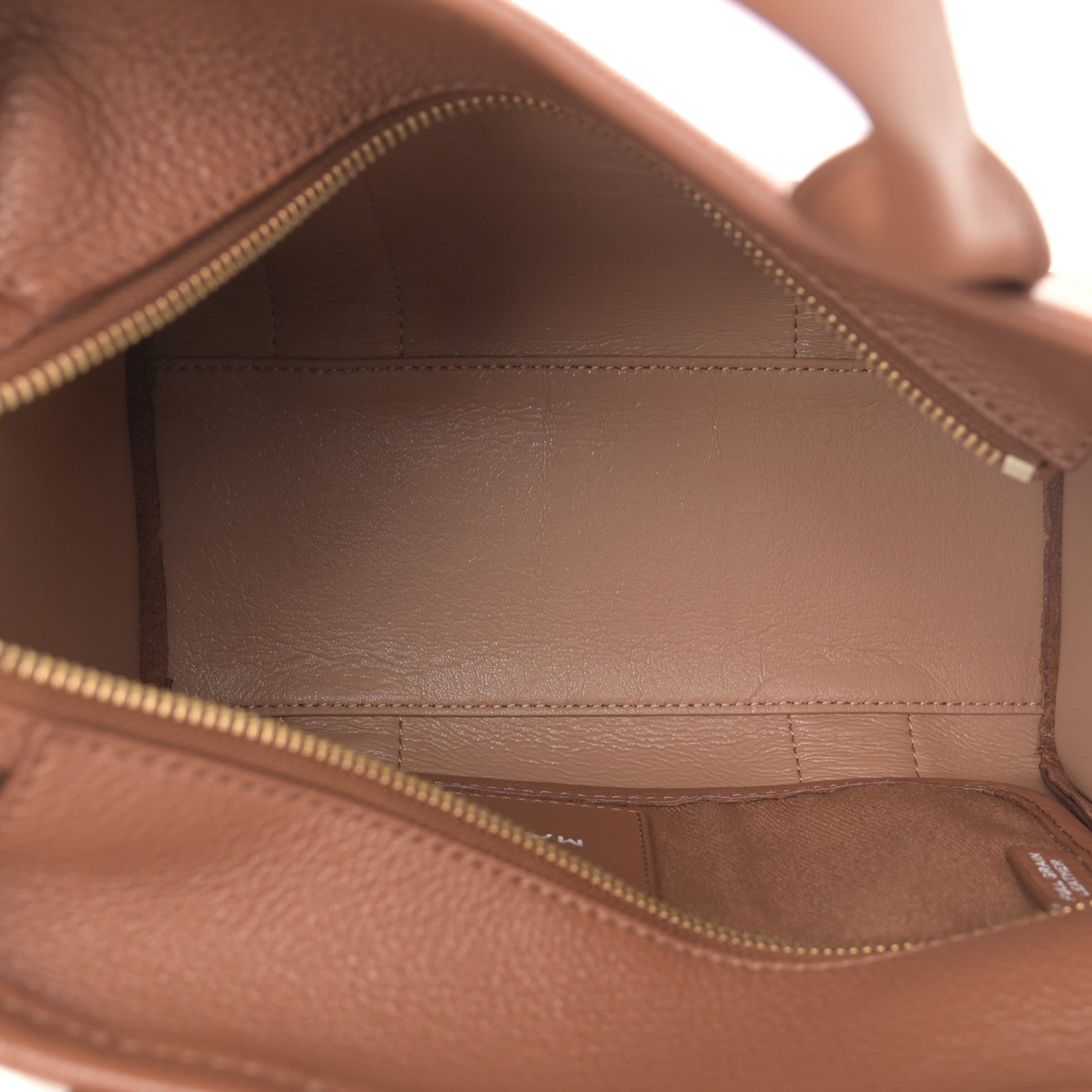 Marc Jacobs Grained Calfskin Small The Tote Bag Argan Oil 5 of 13