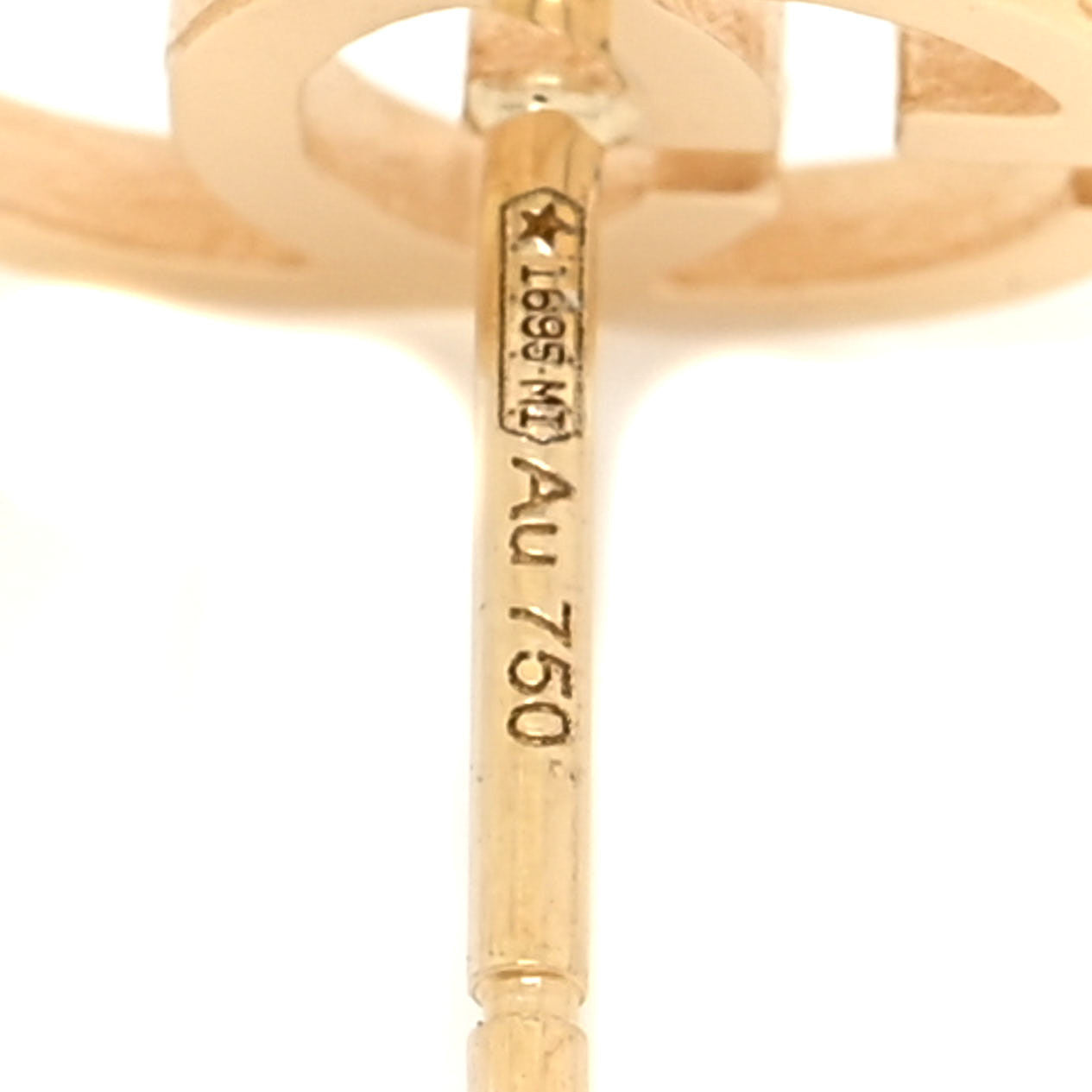 Gucci 18K Yellow Gold GG Tissue Stud Earrings 5 of 6