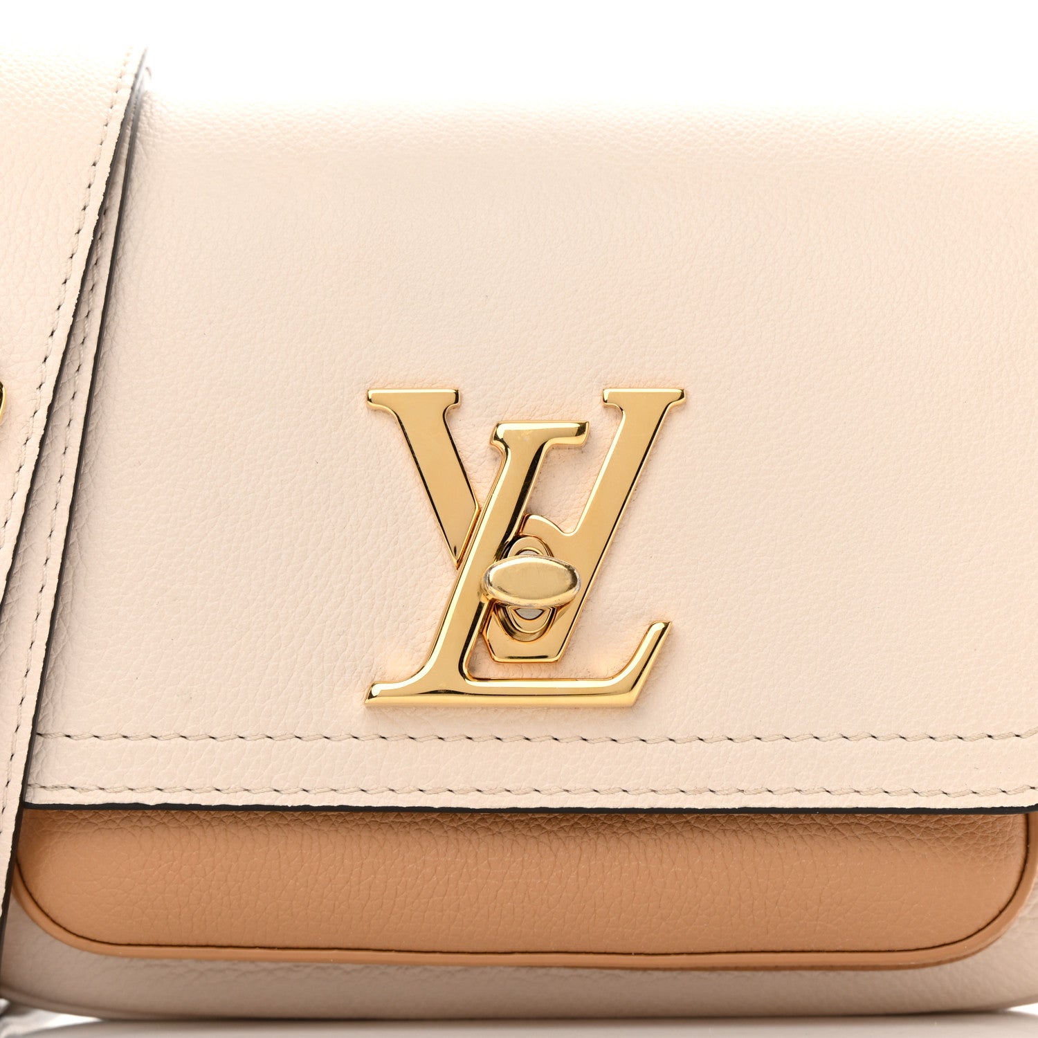 Louis Vuitton Grained Calfskin Lockme Tender Quartz 7 of 11