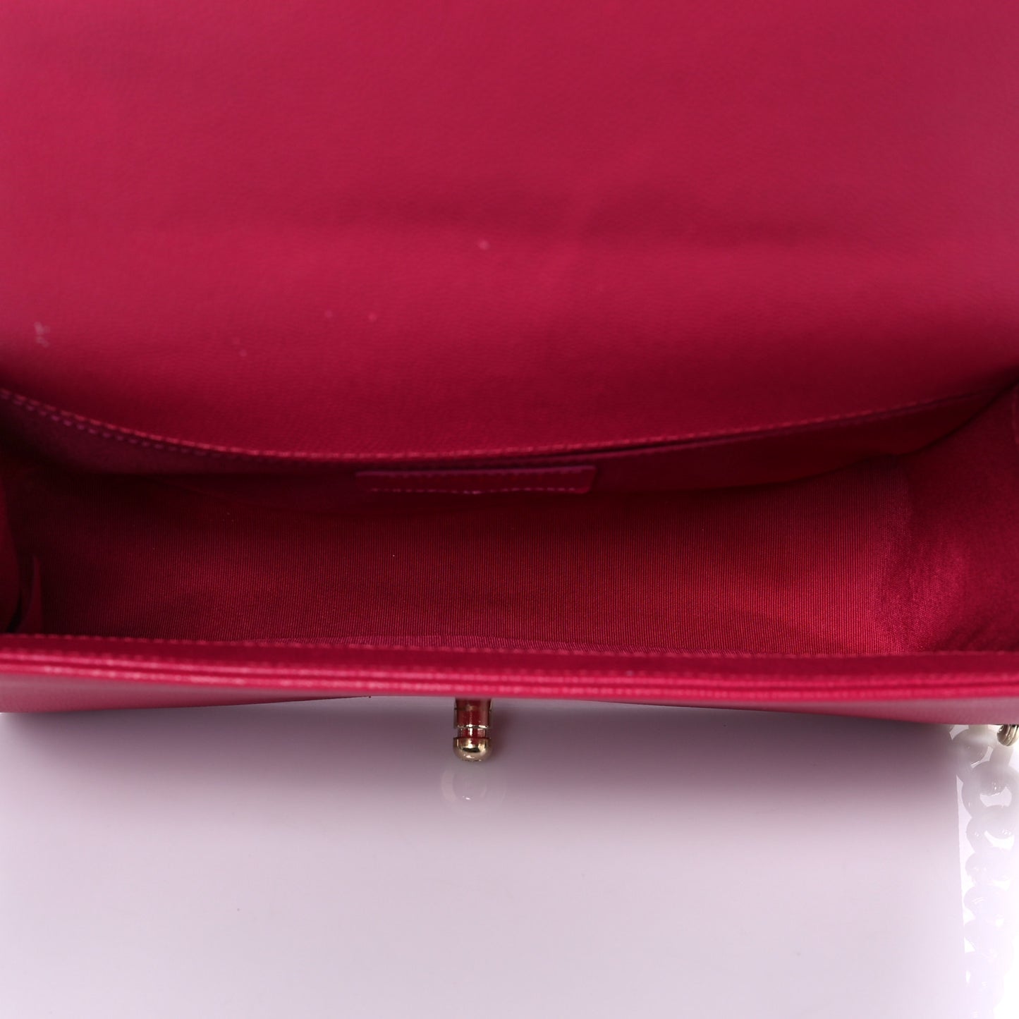 Caviar Quilted Medium Boy Flap Dark Pink