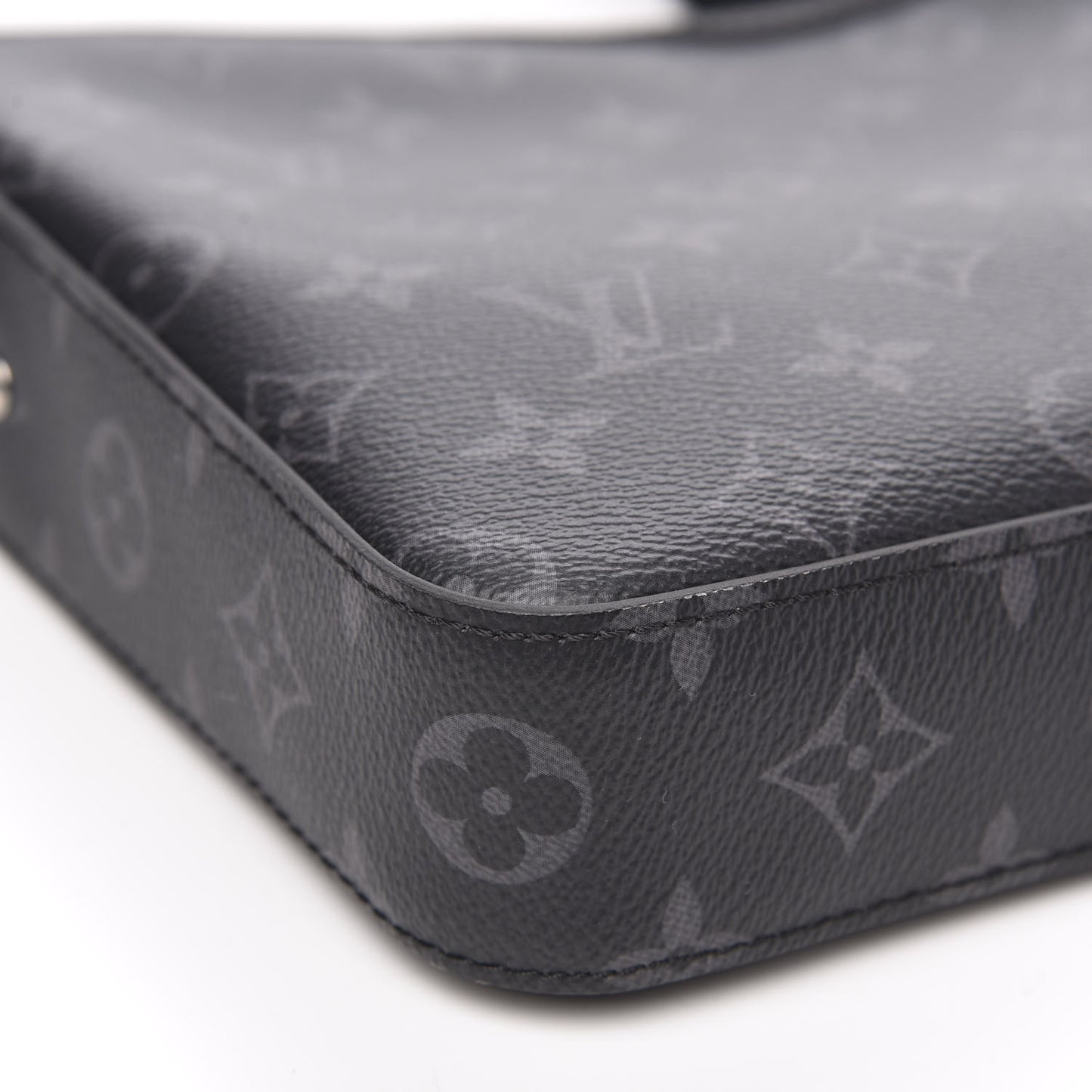 Reverse Monogram Eclipse Trio Messenger Large Pochette