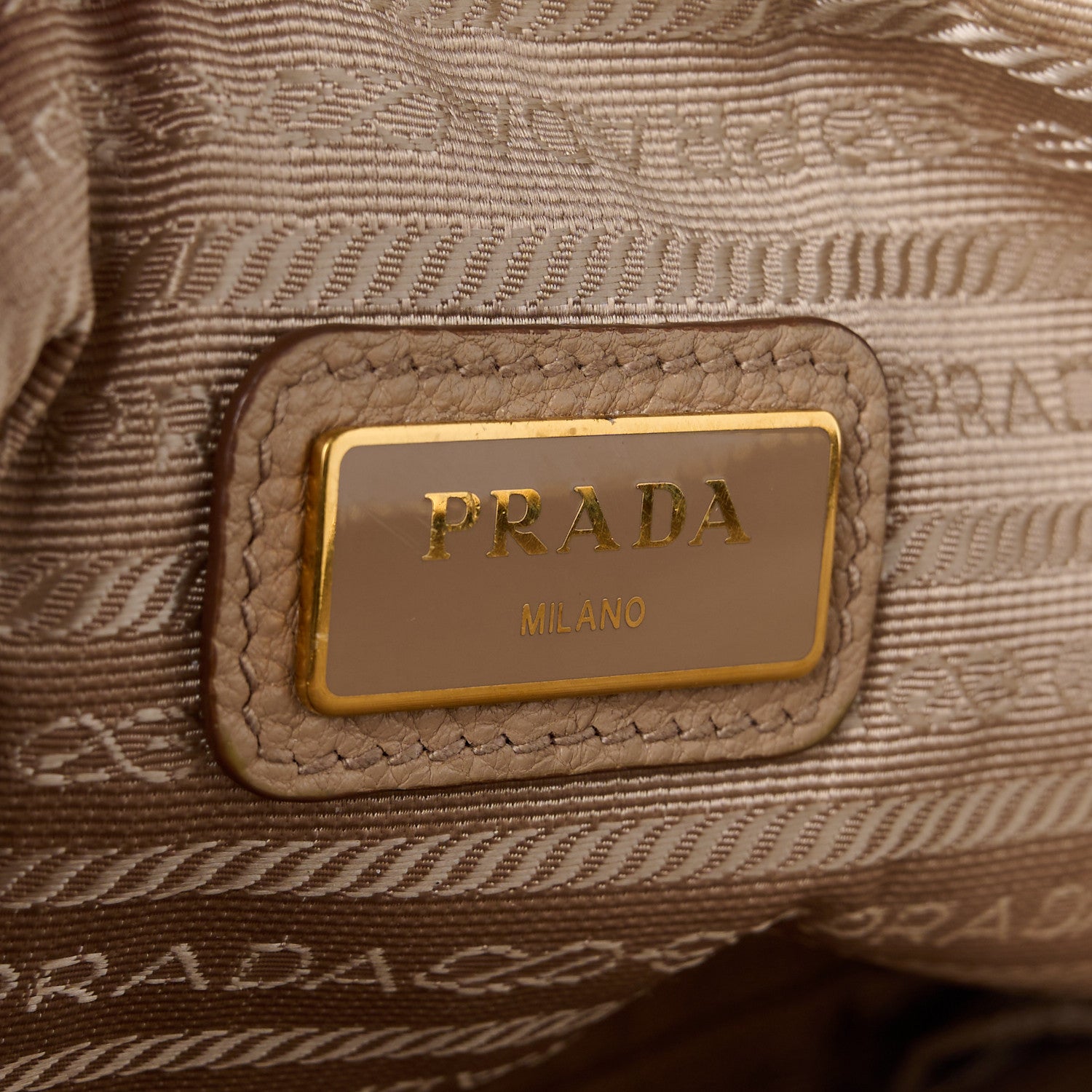 Prada Vitello Daino Camera Crossbody Cammeo 7 of 11