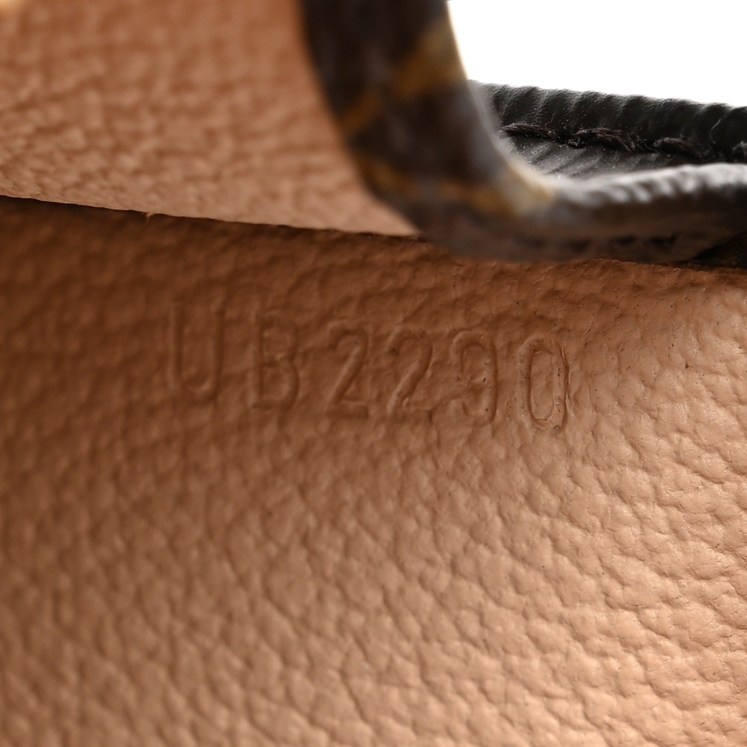 Louis Vuitton Monogram Toiletry Pouch 15 7 of 9