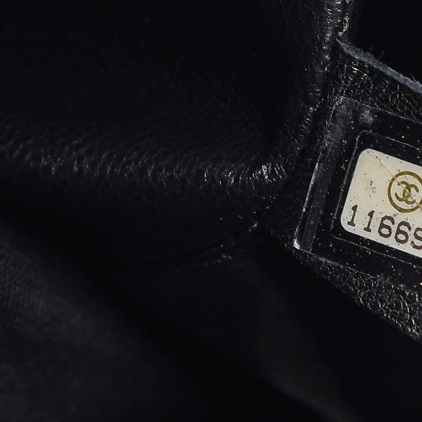Caviar Quilted Medallion Tote Black