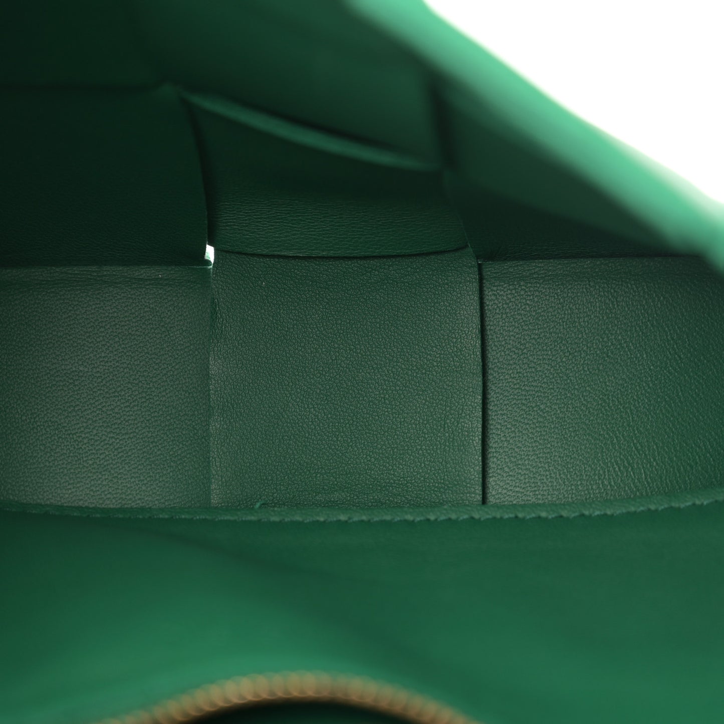 Lambskin Maxi Intrecciato Cassette Crossbody Bag Racing Green
