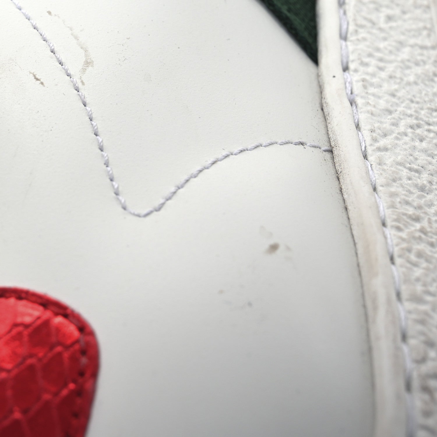 Gucci Calfskin Ayers Bee Embroidered Womens Ace Sneakers 37 White Green 14 of 17