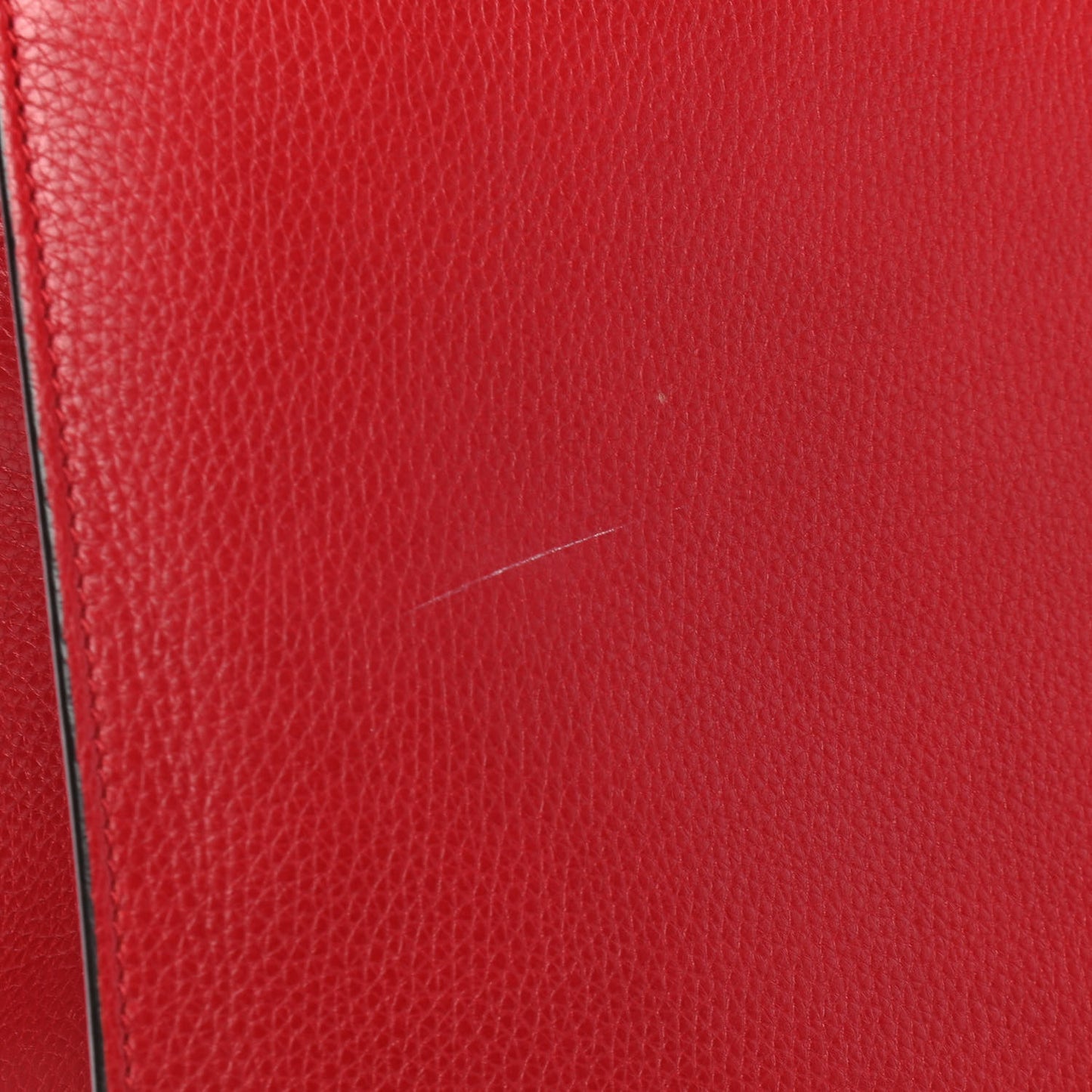 Calfskin Feline Medium GG Marmont Top Handle Bag Vulcanic Red