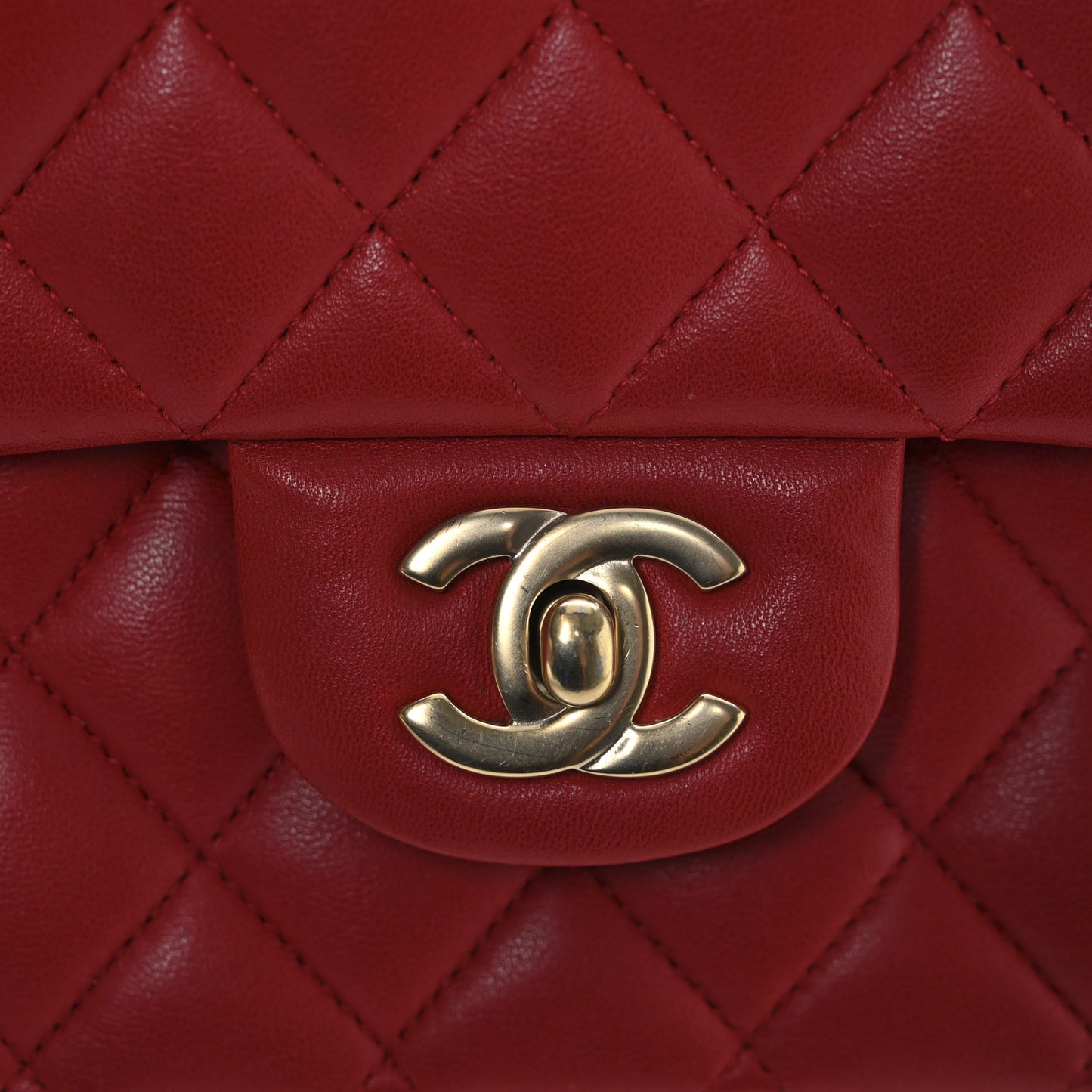 Lambskin Quilted Medium Double Flap Red