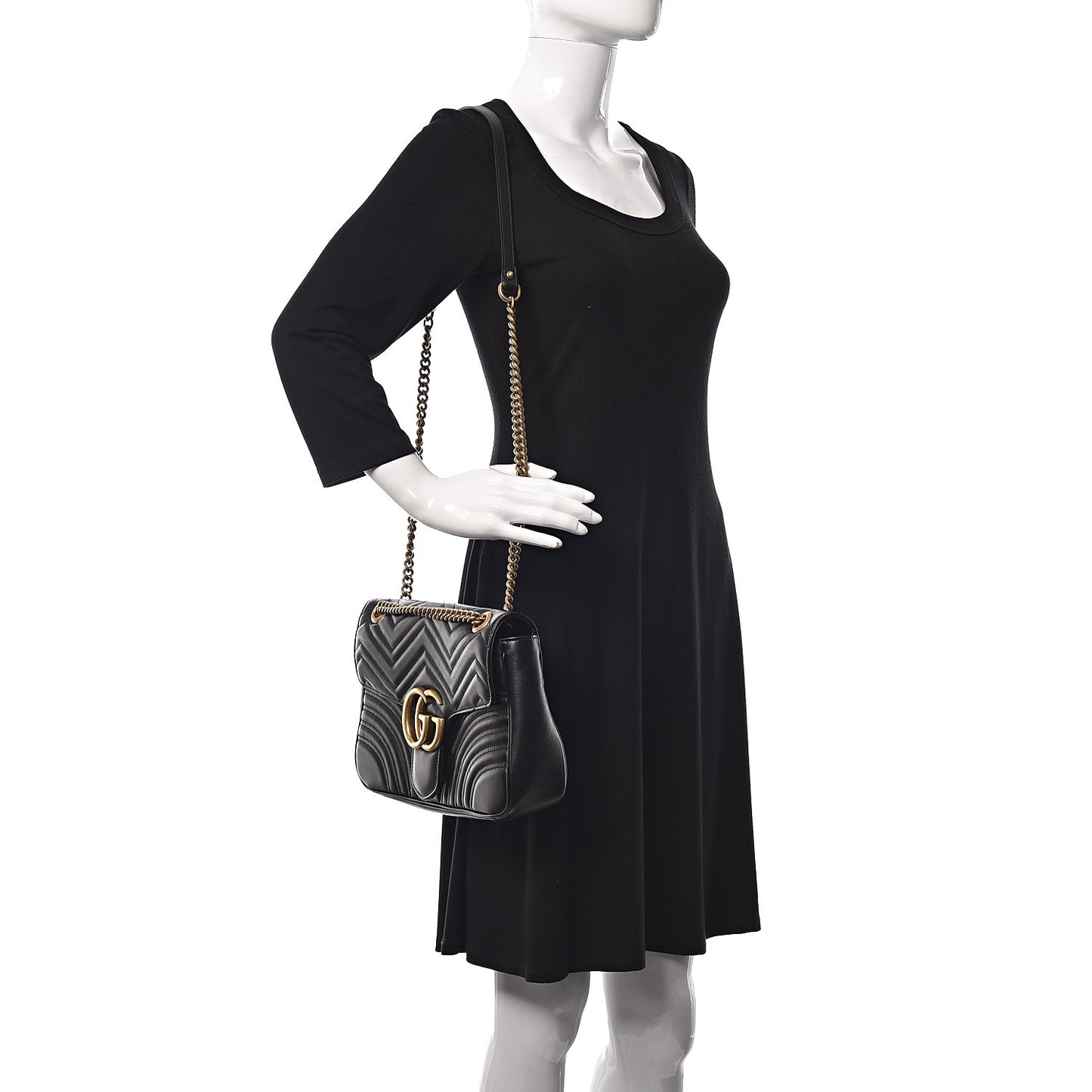 Calfskin Matelasse Medium GG Marmont Shoulder Bag Black