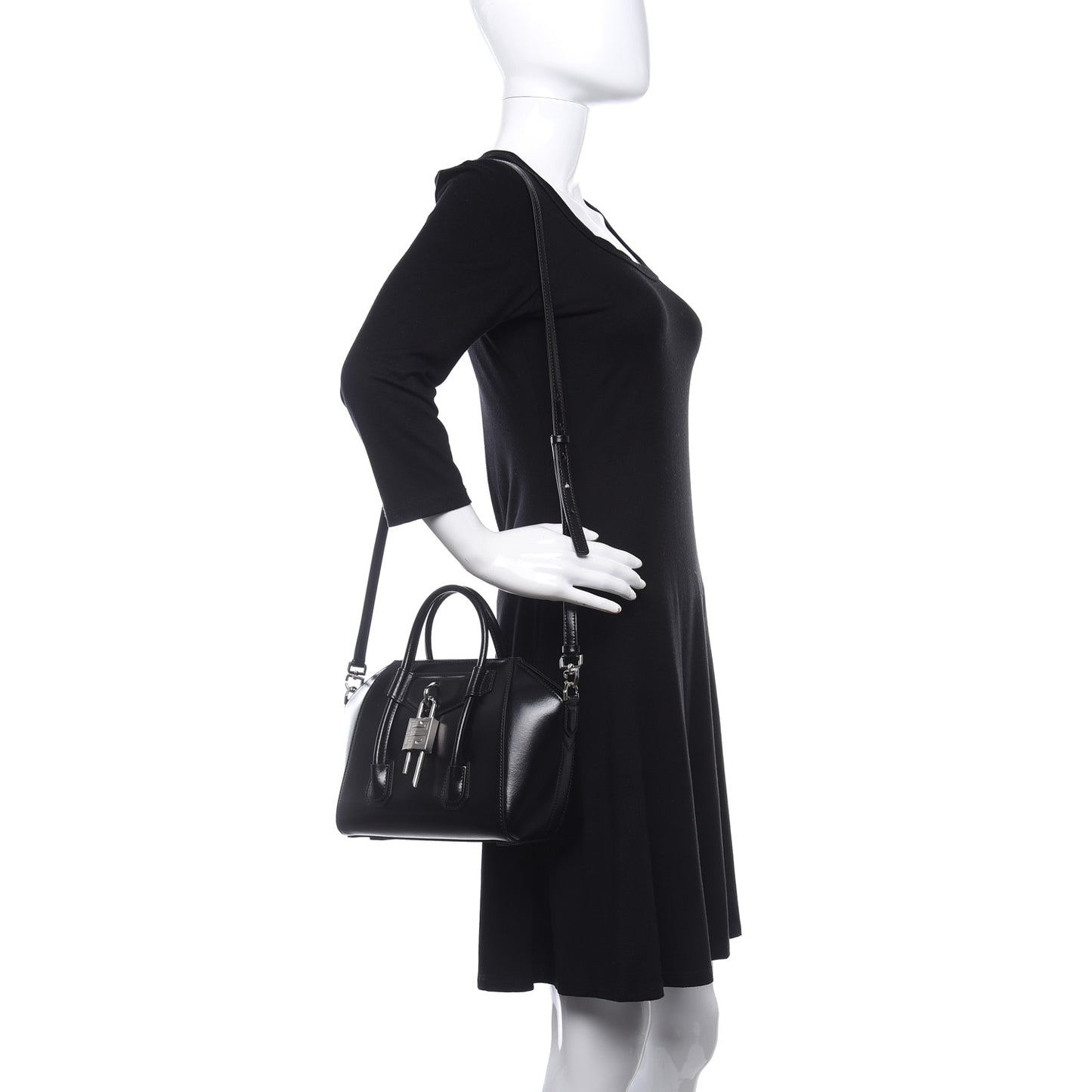 Box Calfskin Mini Lock Antigona Shoulder Bag Black