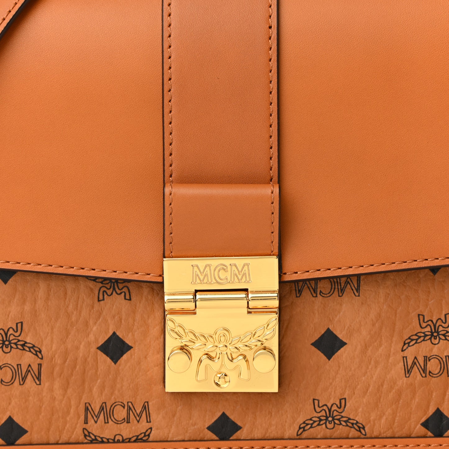 Visetos Medium Tracy Shoulder Bag Cognac