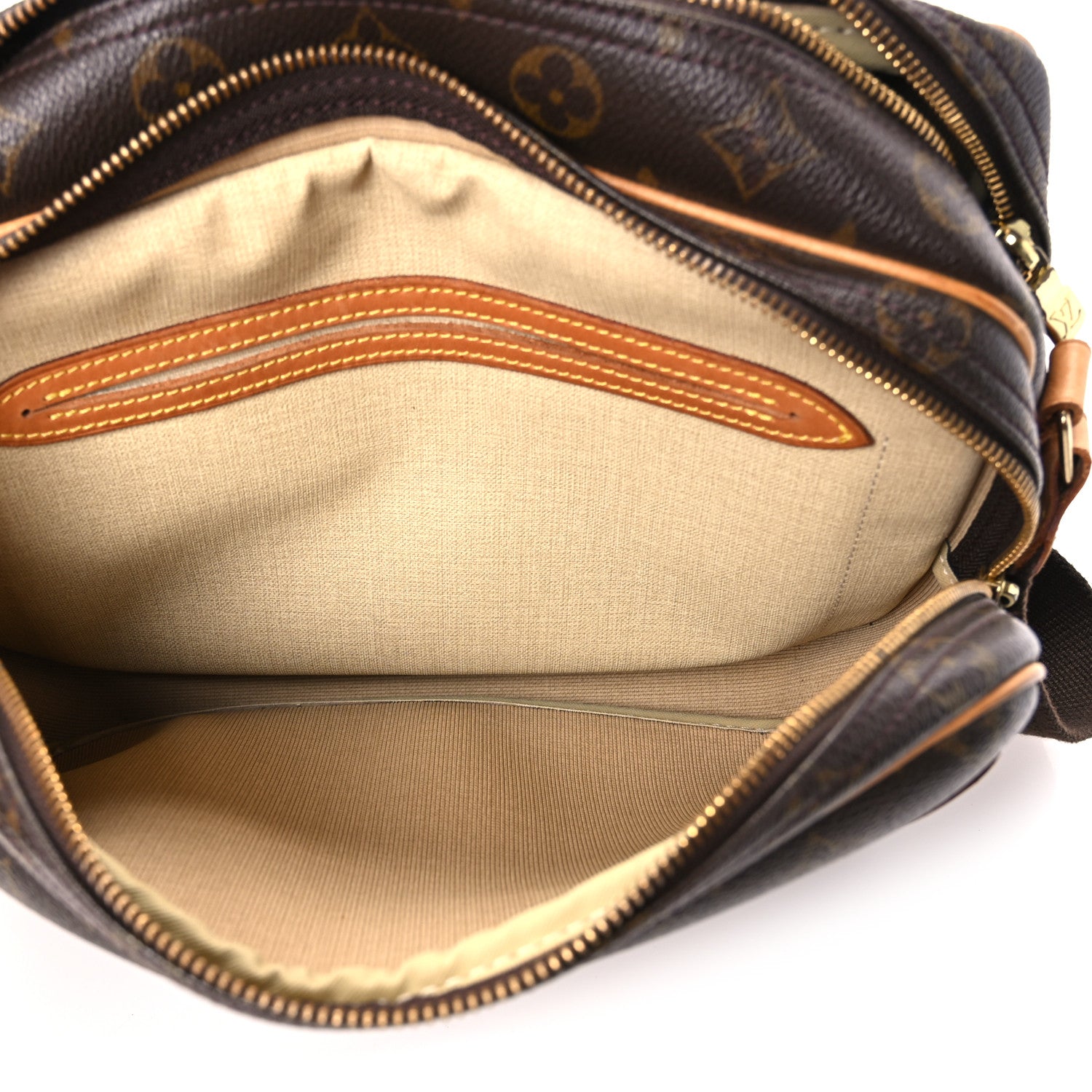 Louis Vuitton Monogram Reporter PM 4 of 10