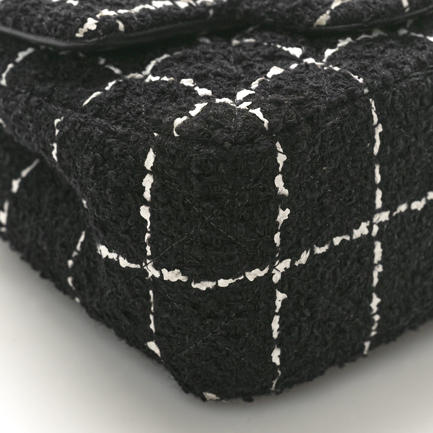 Tweed Quilted Mini Pearl Crush Flap Black White