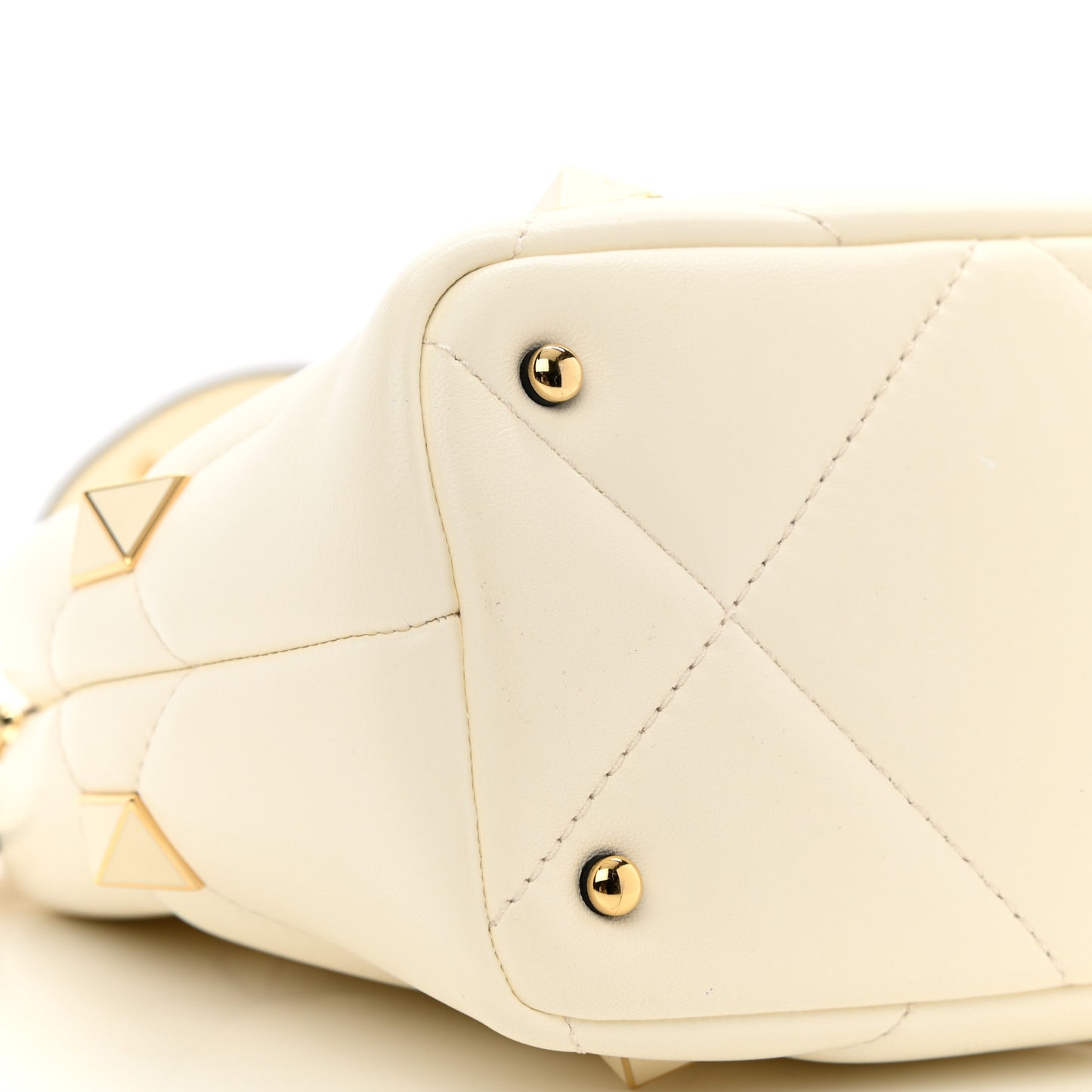 Nappa Enamel Small Roman Stud The Handle Bag Ivory