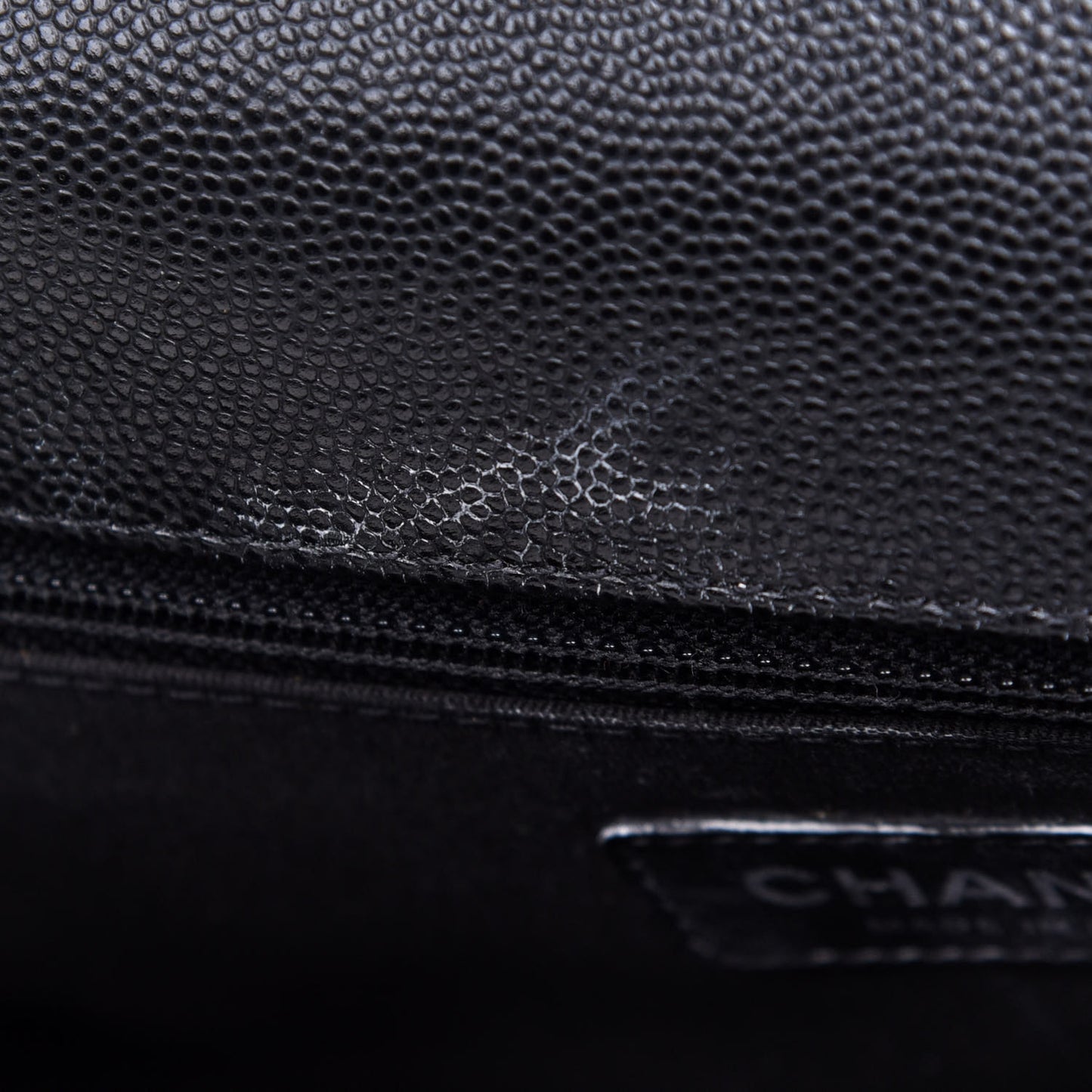 Caviar Quilted New Medium Boy Flap Black