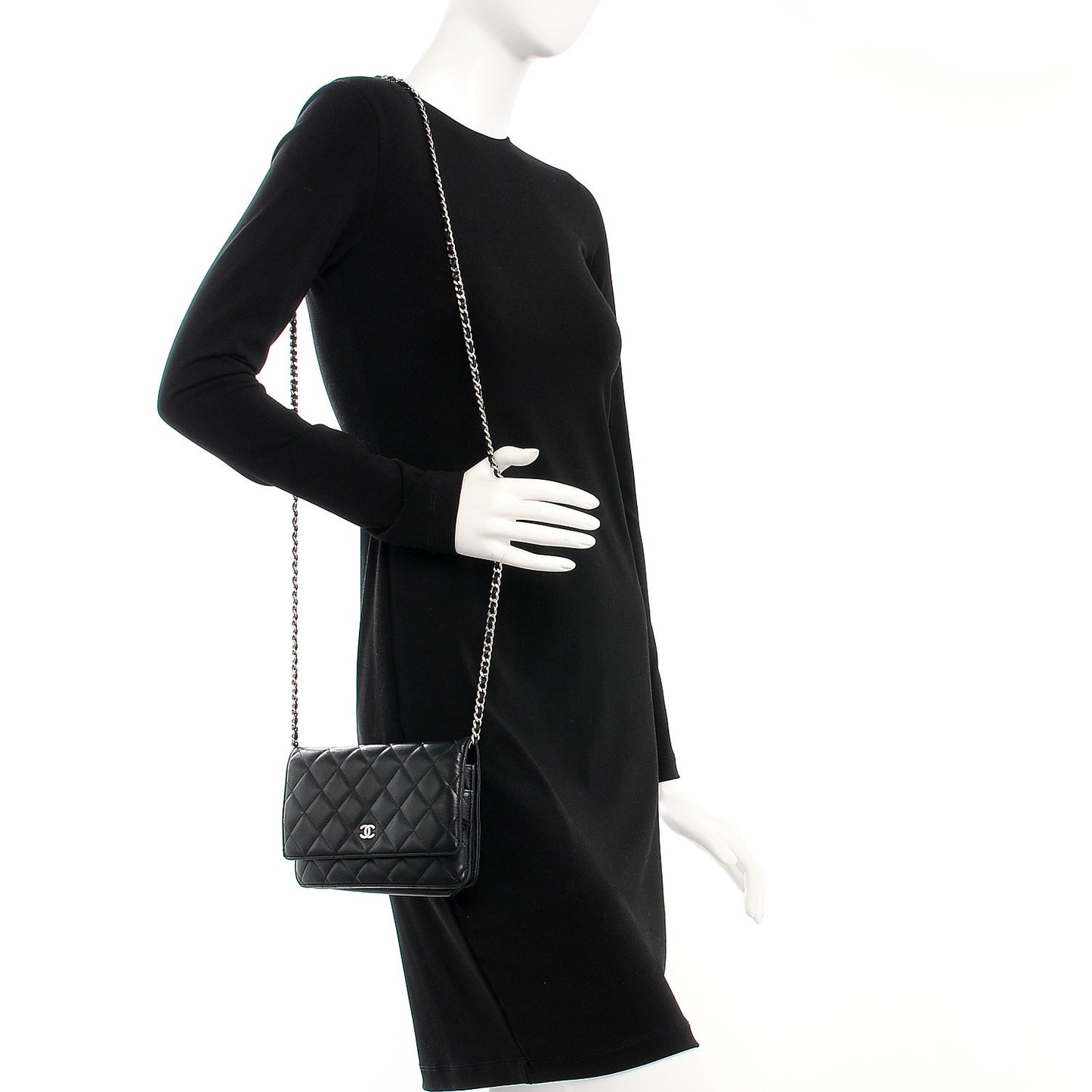 Lambskin Quilted Wallet On Chain WOC Black