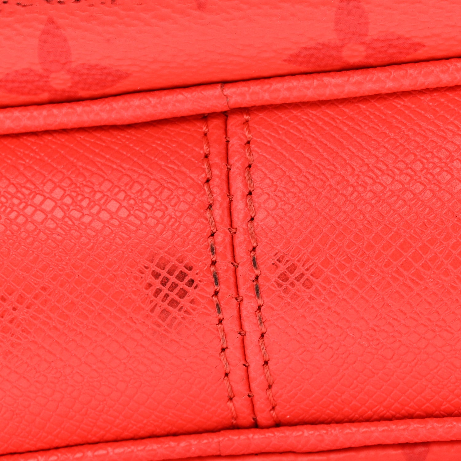 Louis Vuitton Taigarama Outdoor Messenger Red 10 of 12